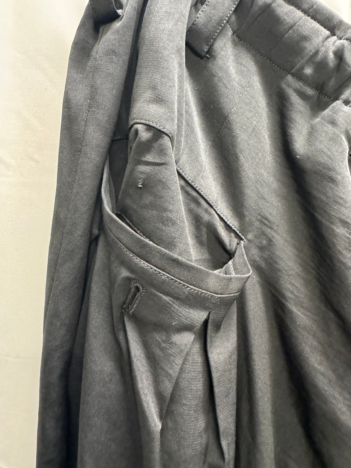 Yohji Yamamoto Pour Homme Lightweight Pleated Wide Shorts