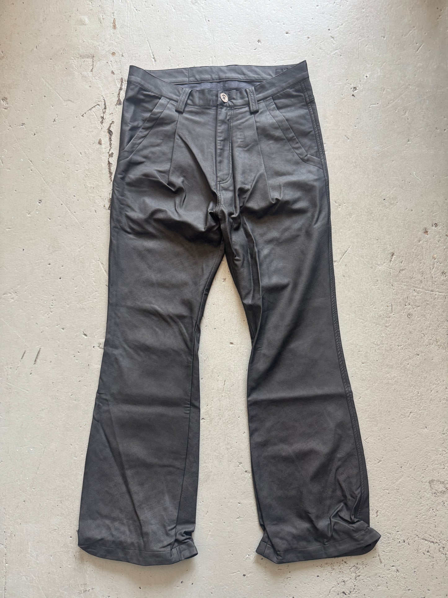 af artefact leather flare trouser 32