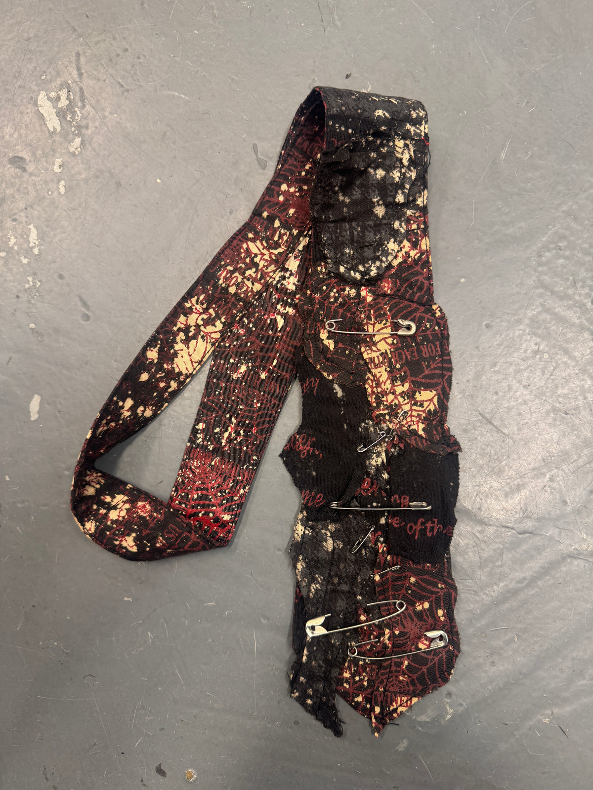H.Naoto H.Anarchy Scab Crust Tie
