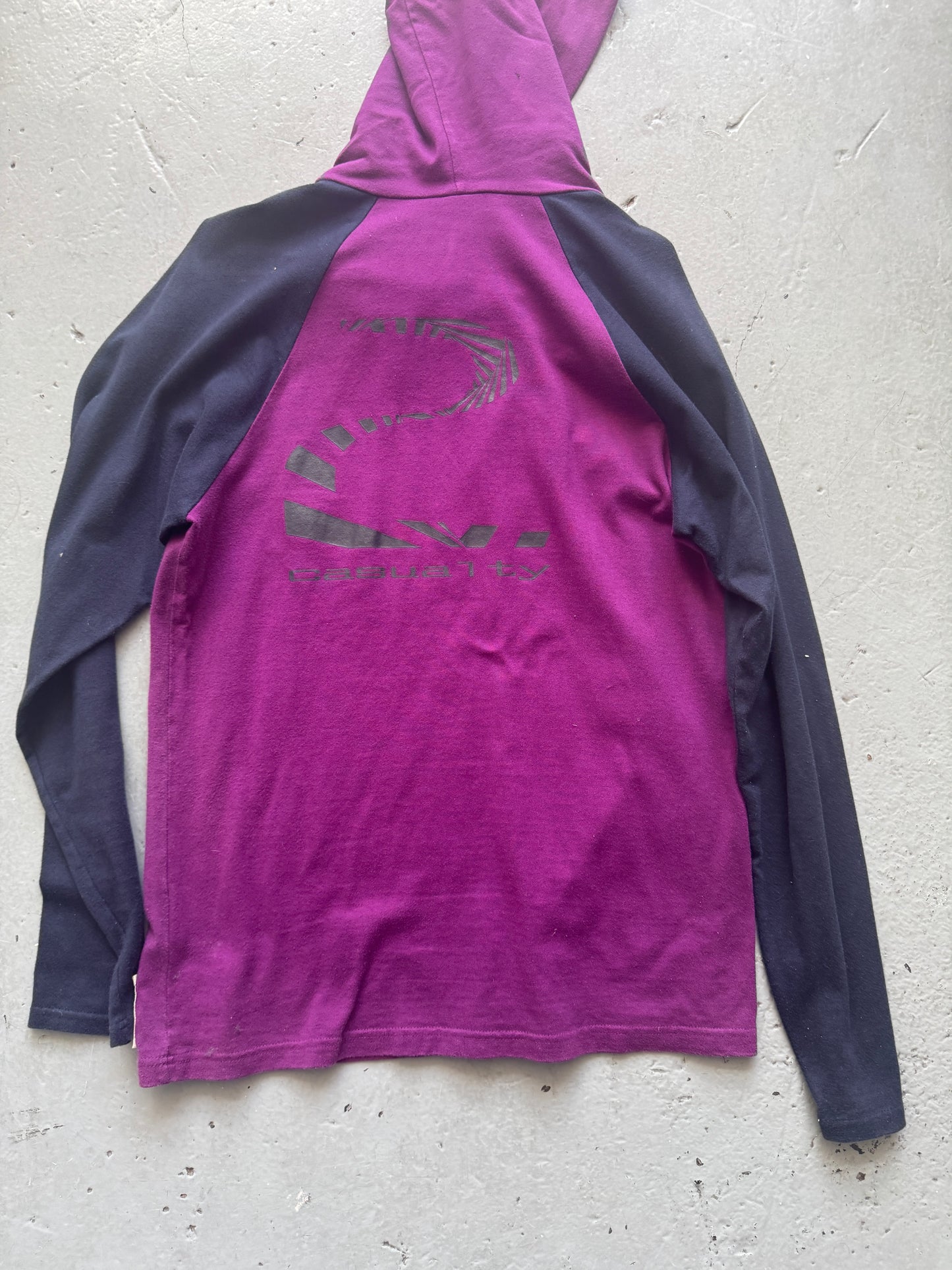 beauty:beast casualty light hoodie