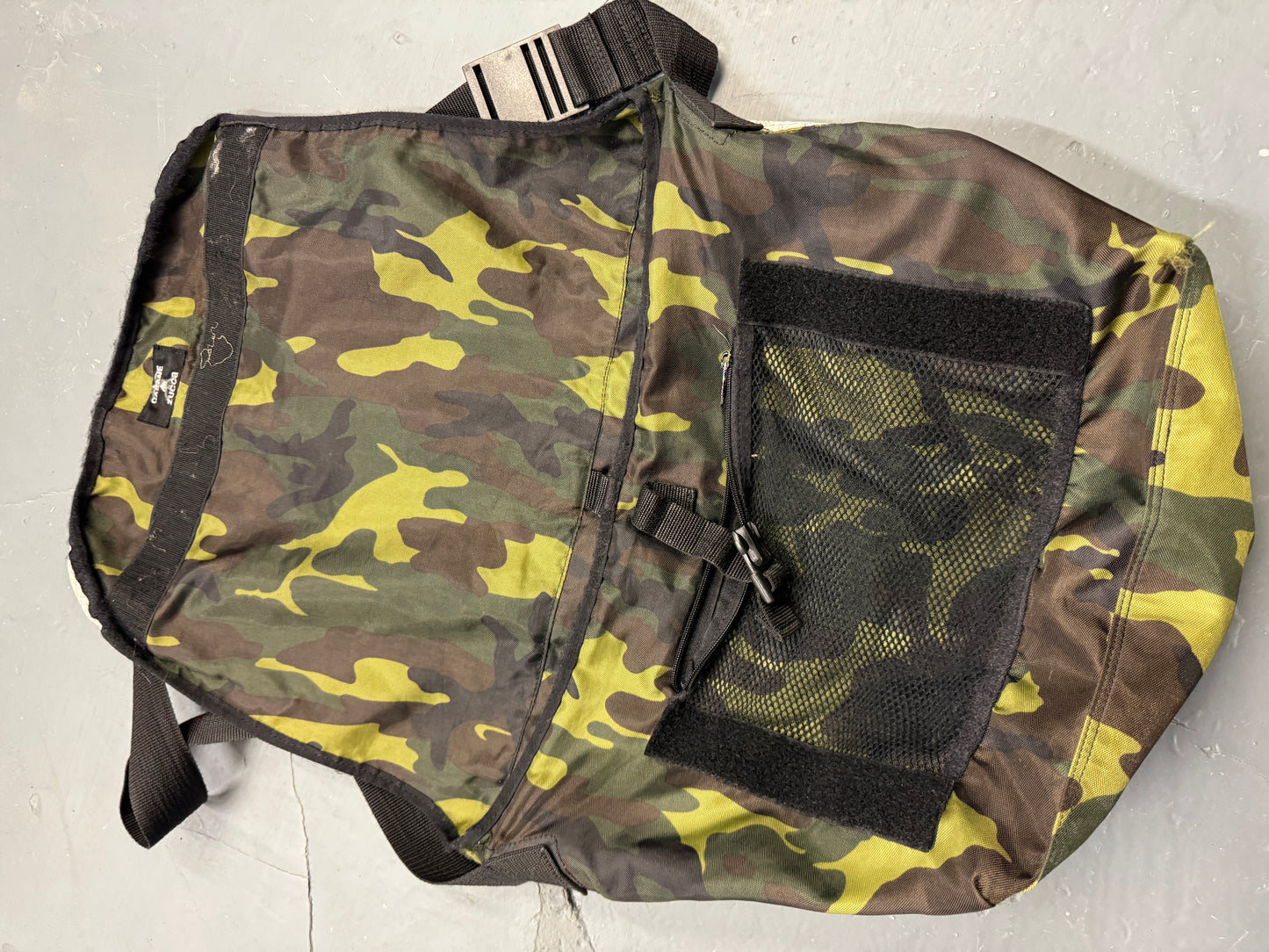 cabane de zucca silver croc leather camo bag