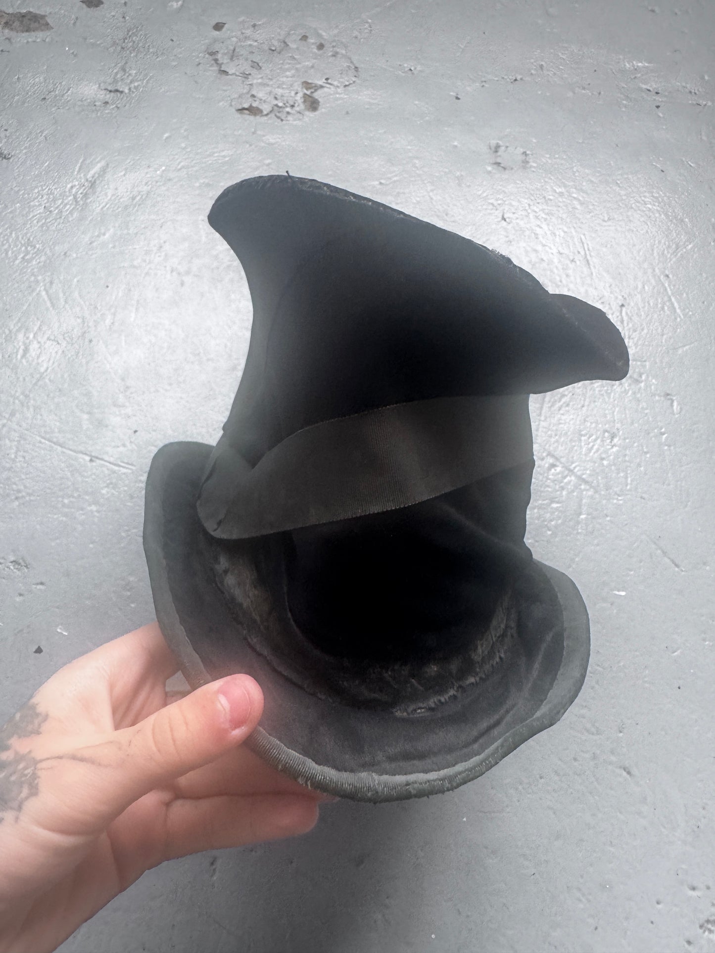 twisted antique theatre top hat
