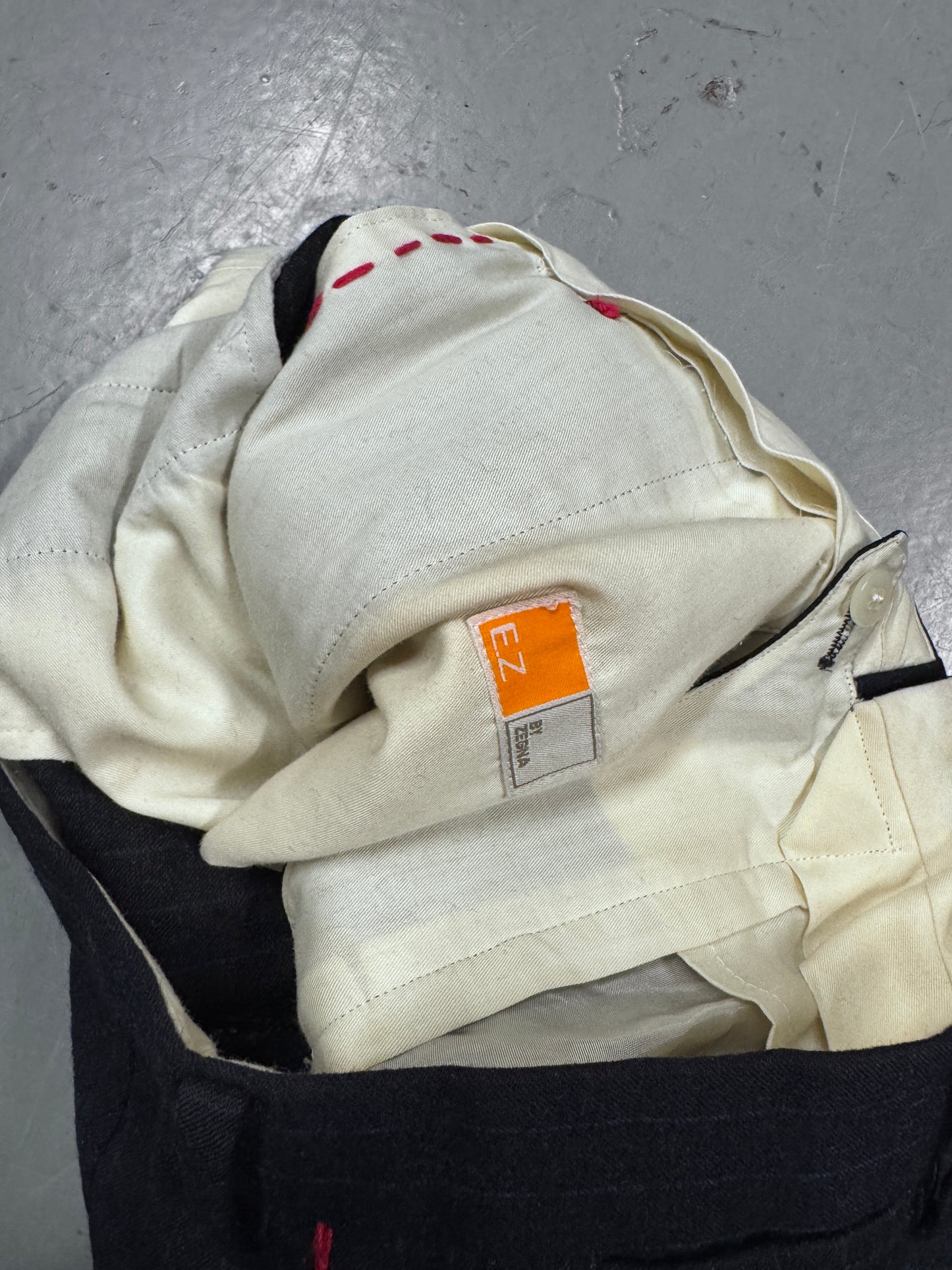 EZ Zegna Ruched Capri Pants