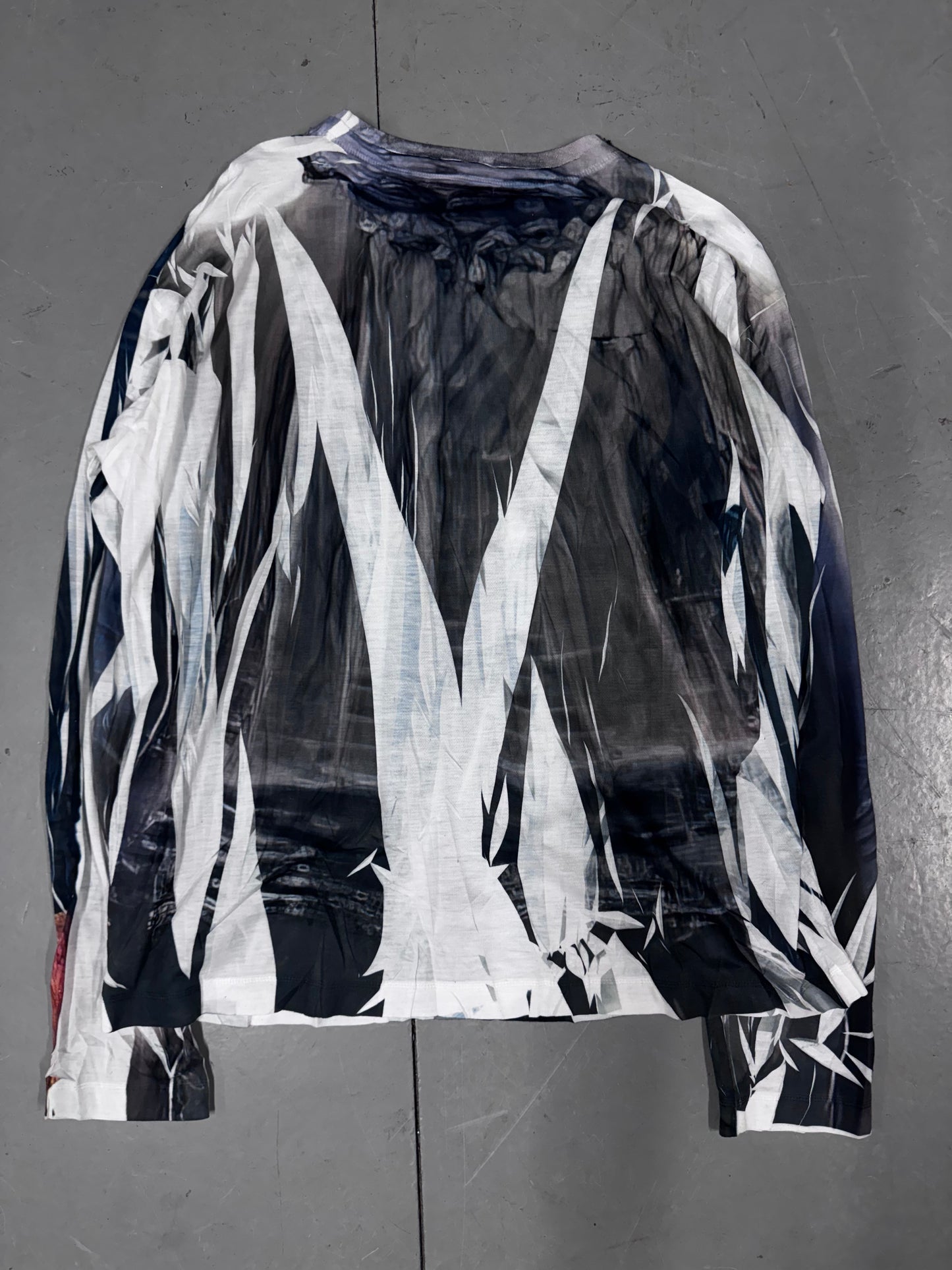 Maxime Black Crease Printed Longsleeve