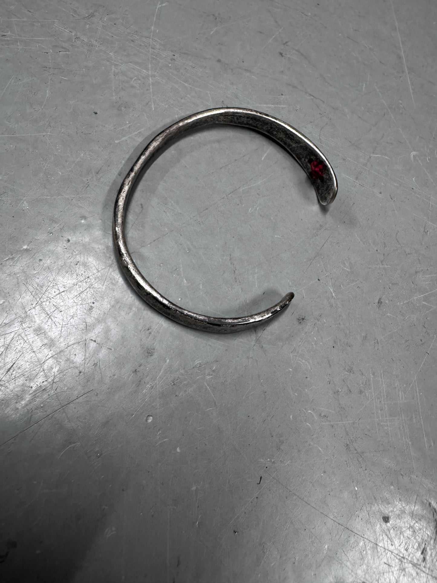 ma+ red threaded brass bracelet