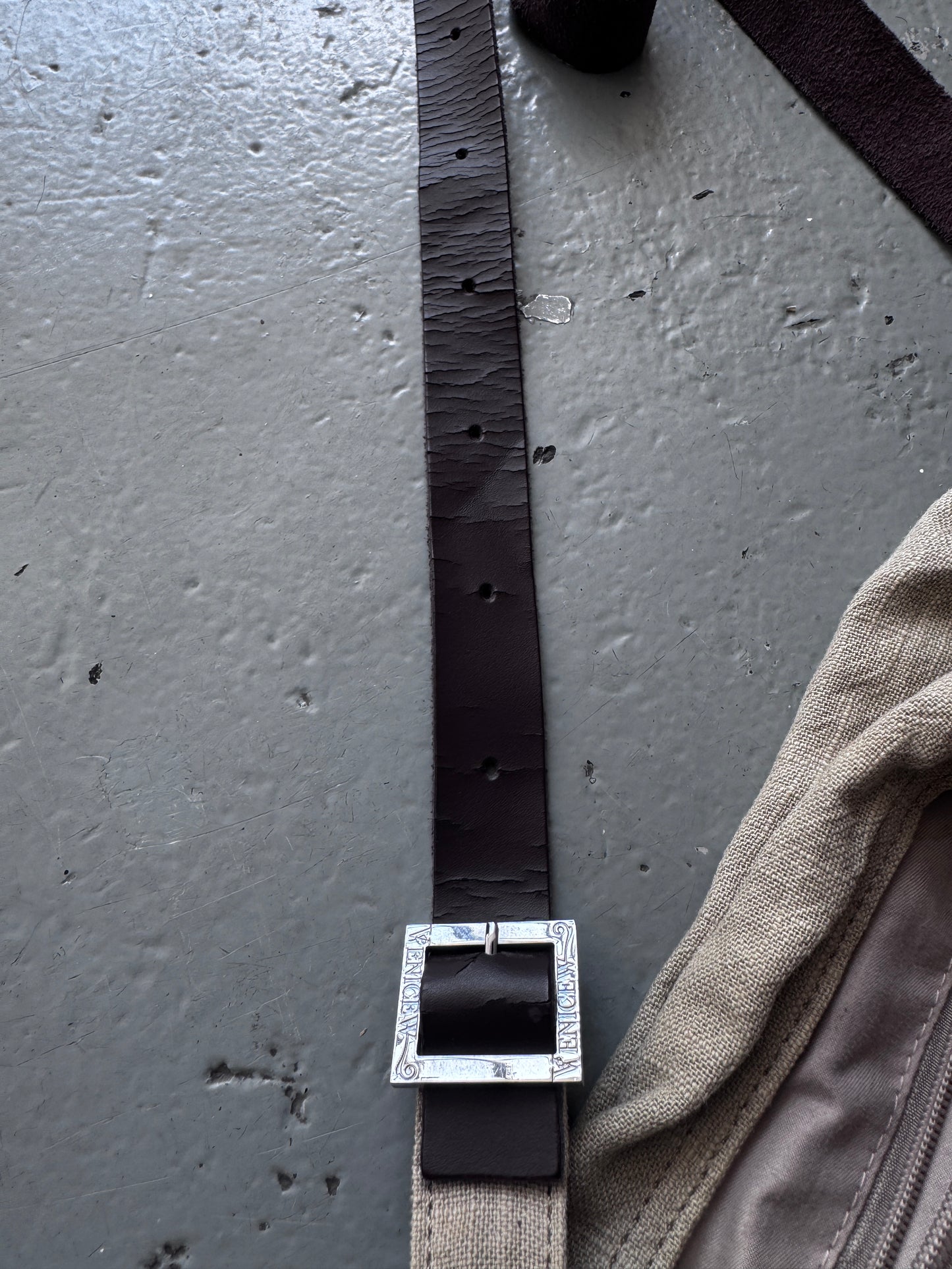 VeniceW Closed Eyes Pigeon Bag