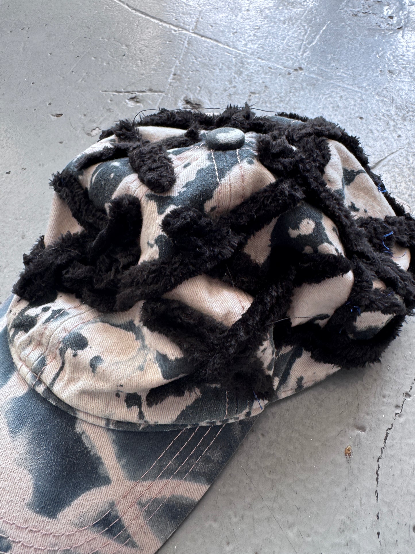 gentle mutilation bleach cap