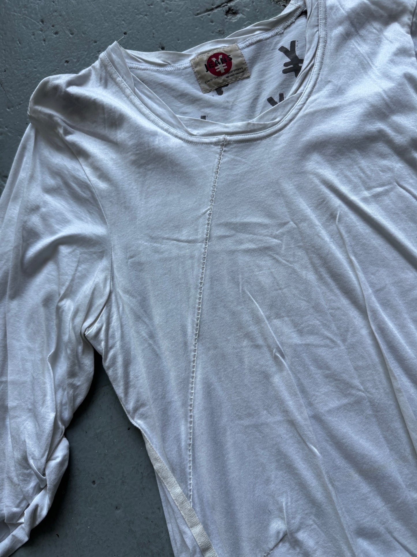 michiko koshino yen jeans overlock twist top
