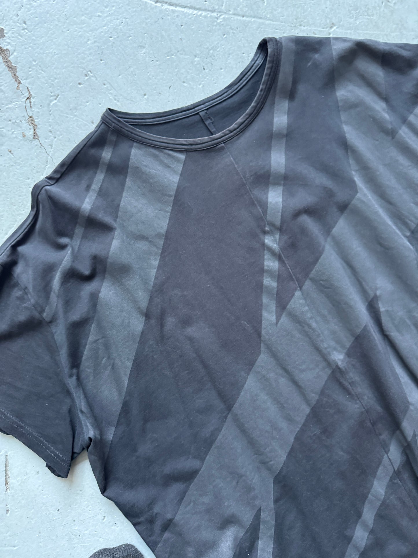 masaki matsushima graphic split side top