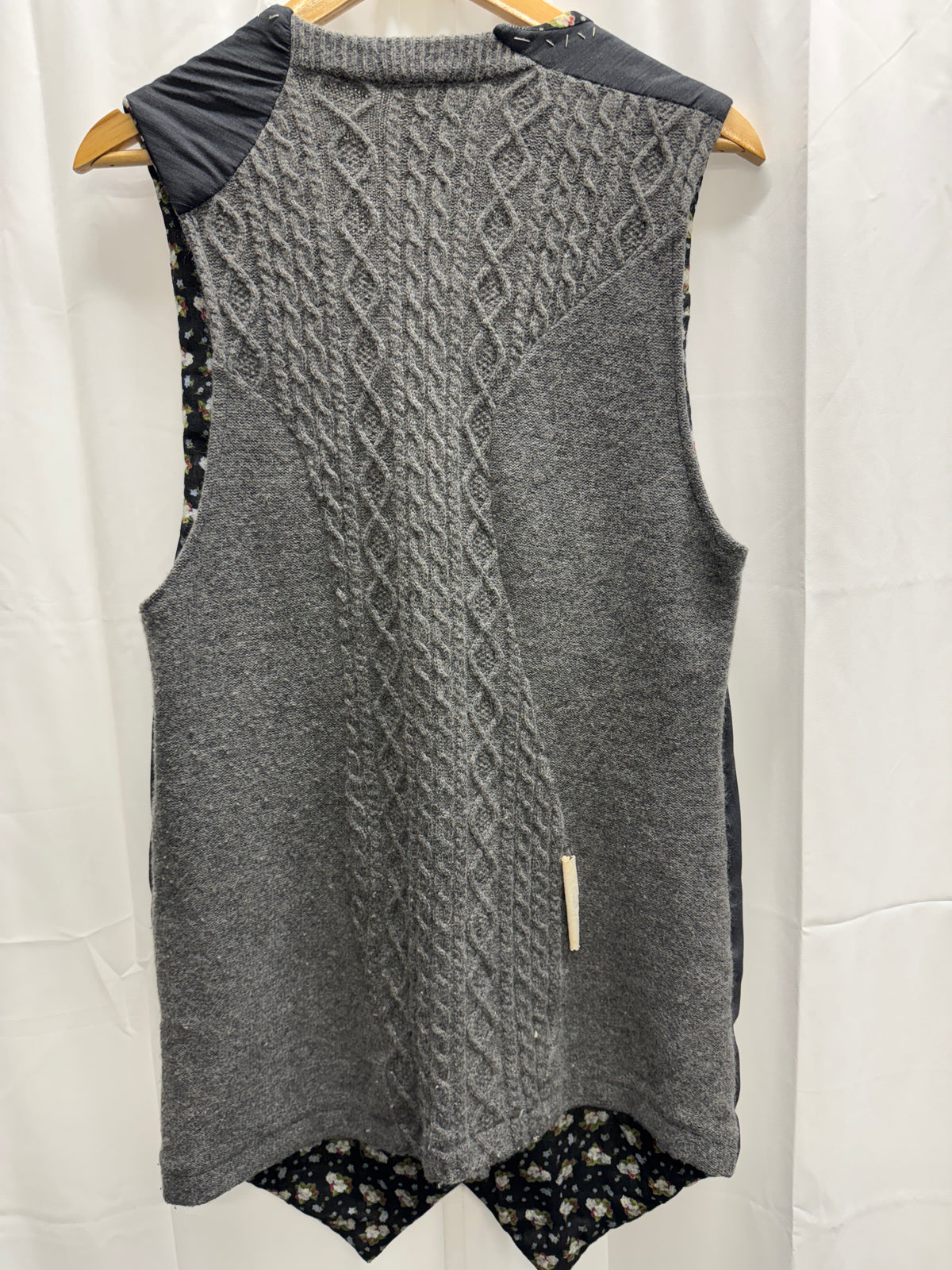 undercover aw04 but beautiful i stuffed waistcoat