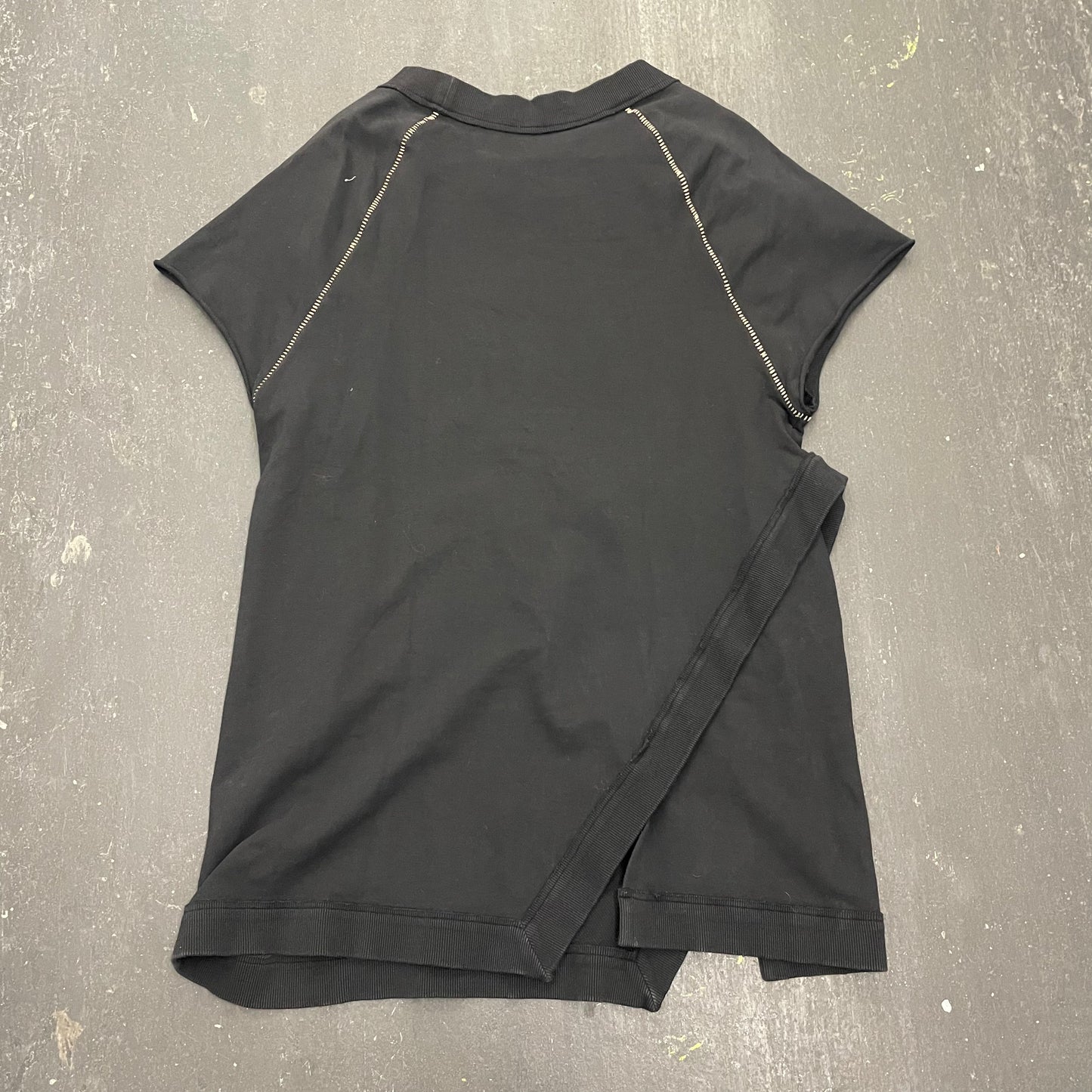 Nostra Santissima Twist Seam Chain Stitch Top