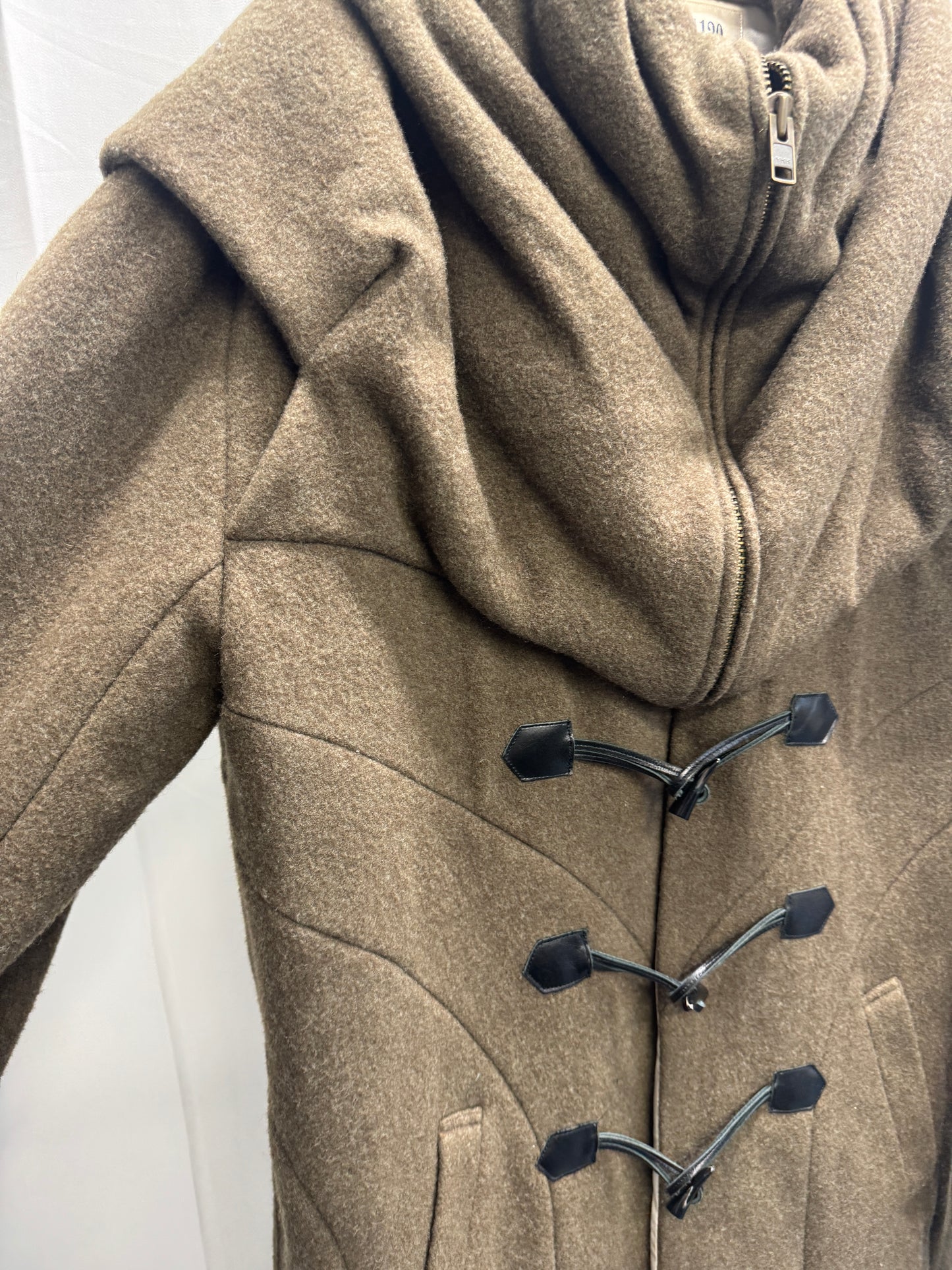 20471120 Extreme Double Layer Neck Knit Coat