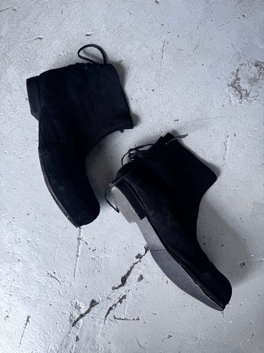 Carpe Diem Backlace Suede Boot