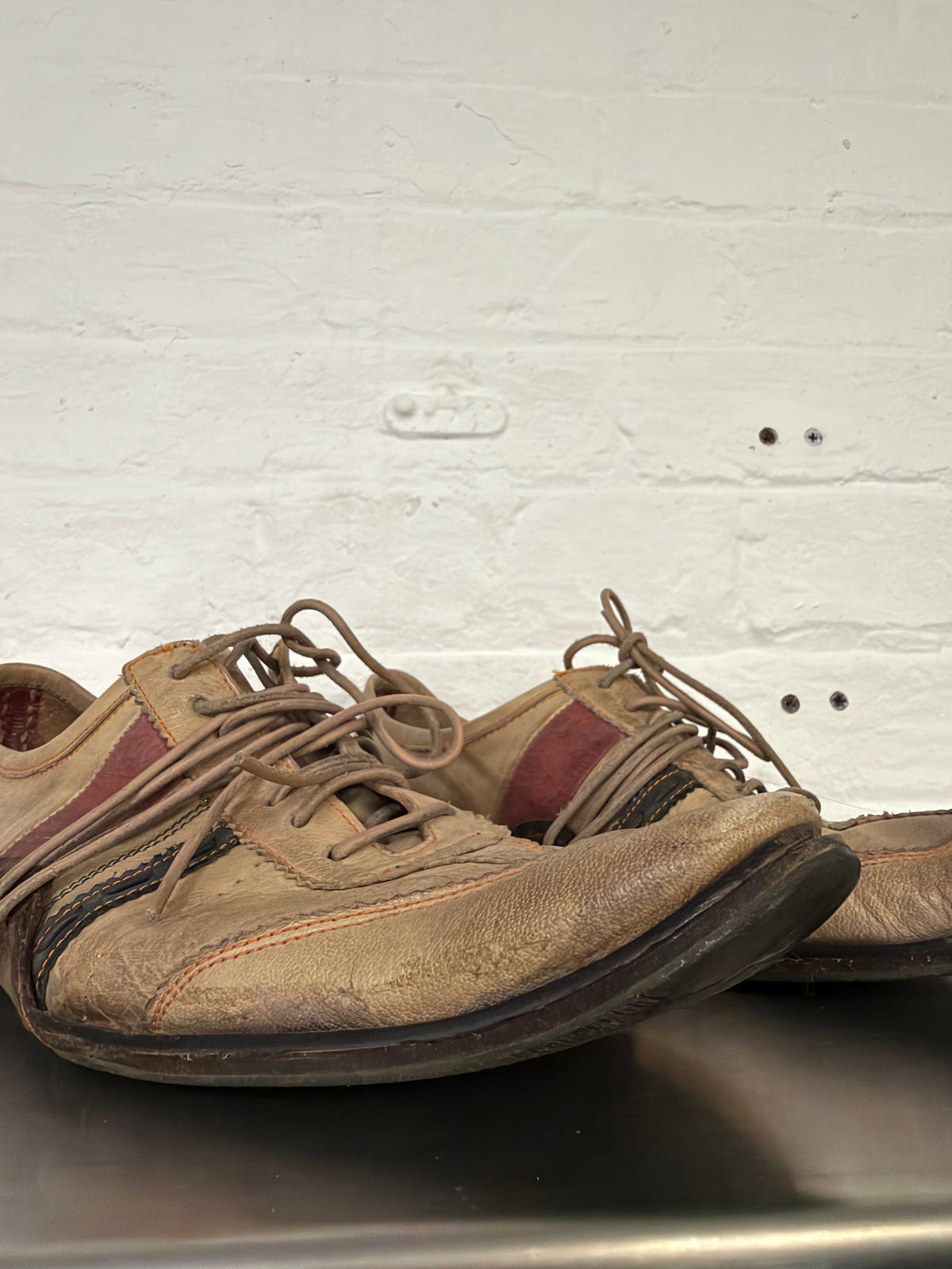 Alfredo Bannister Wrap Lace Stripe Detail Leather Shoes