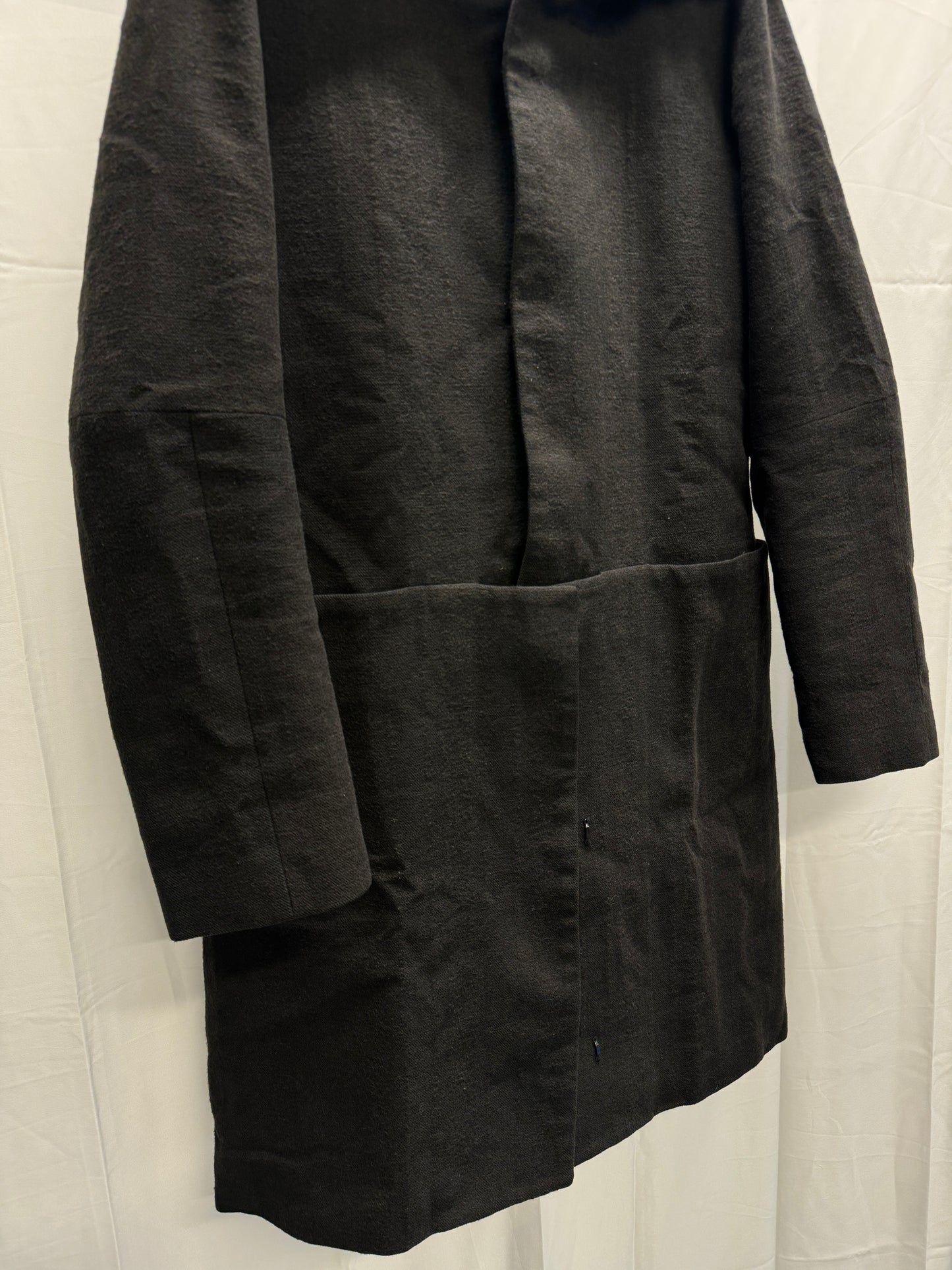 s/stere thick cashmere blend wing collar split coat