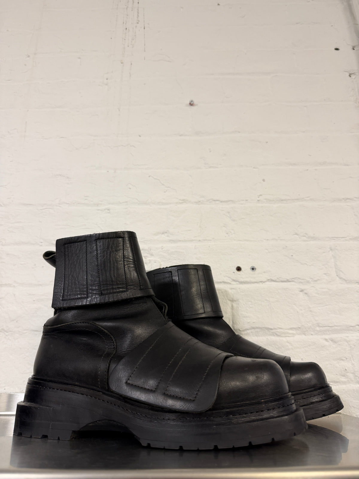 Dirk Bikkembergs AW96 Velcro Strap Moto Boots (42)