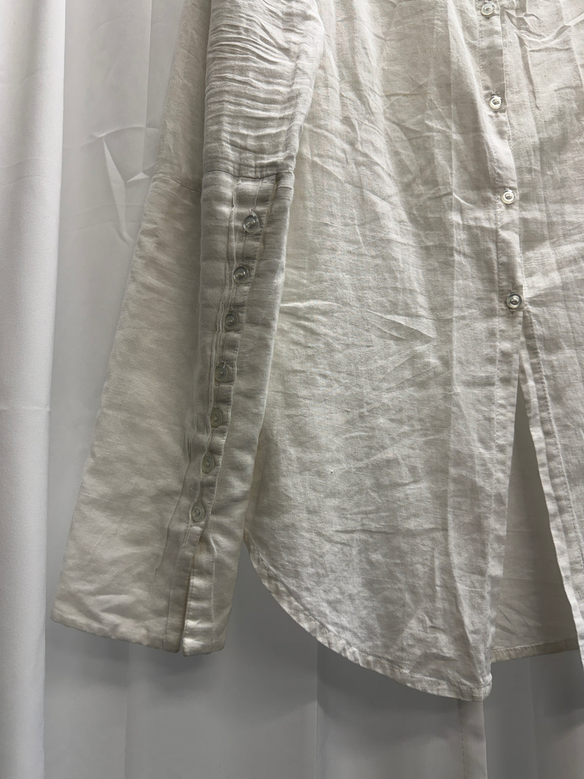 Obscur c.2011 Lightweight High Buttoning Shirt (M)