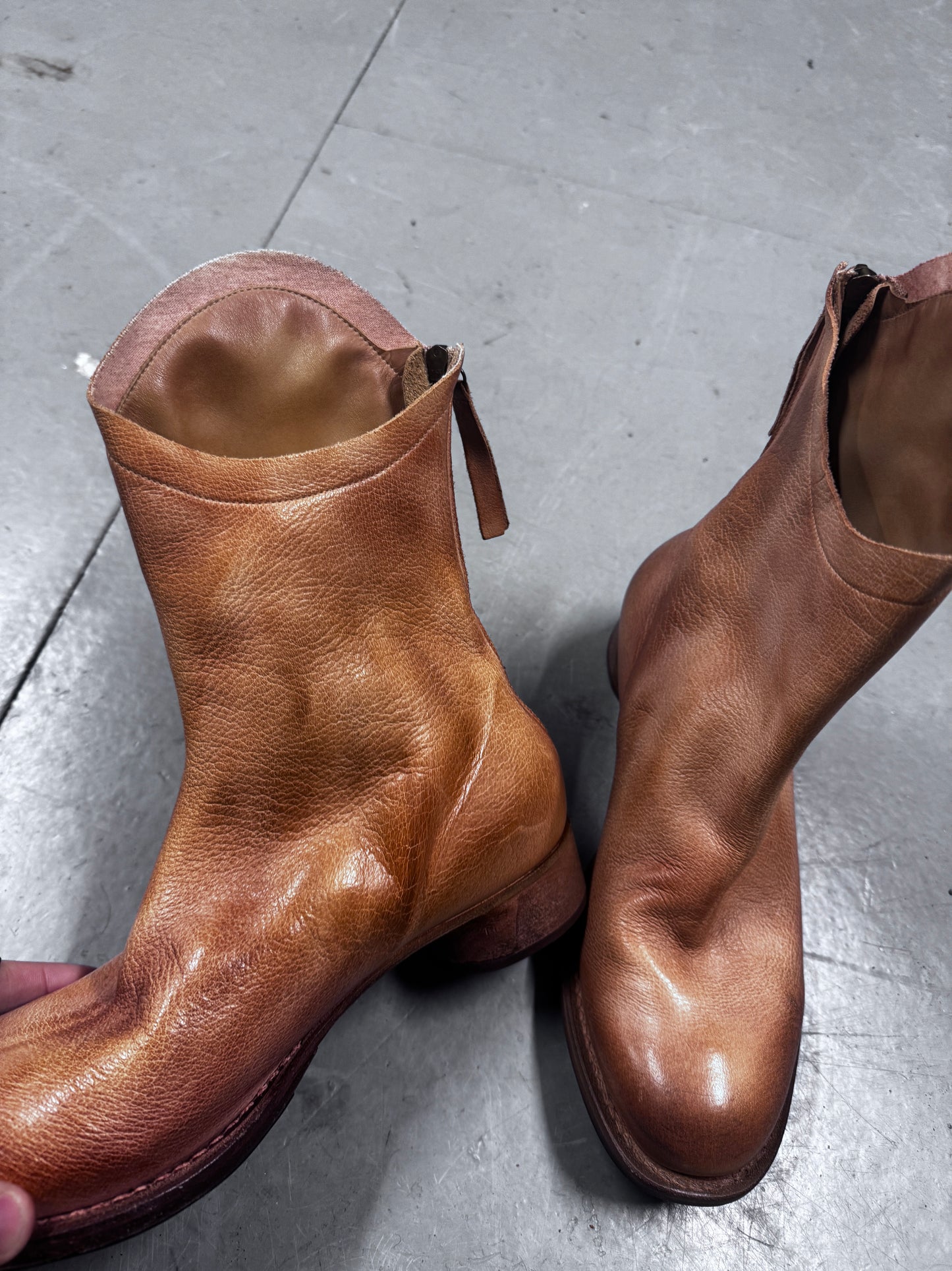 Cherevichkiotvichki Back Zip Boot