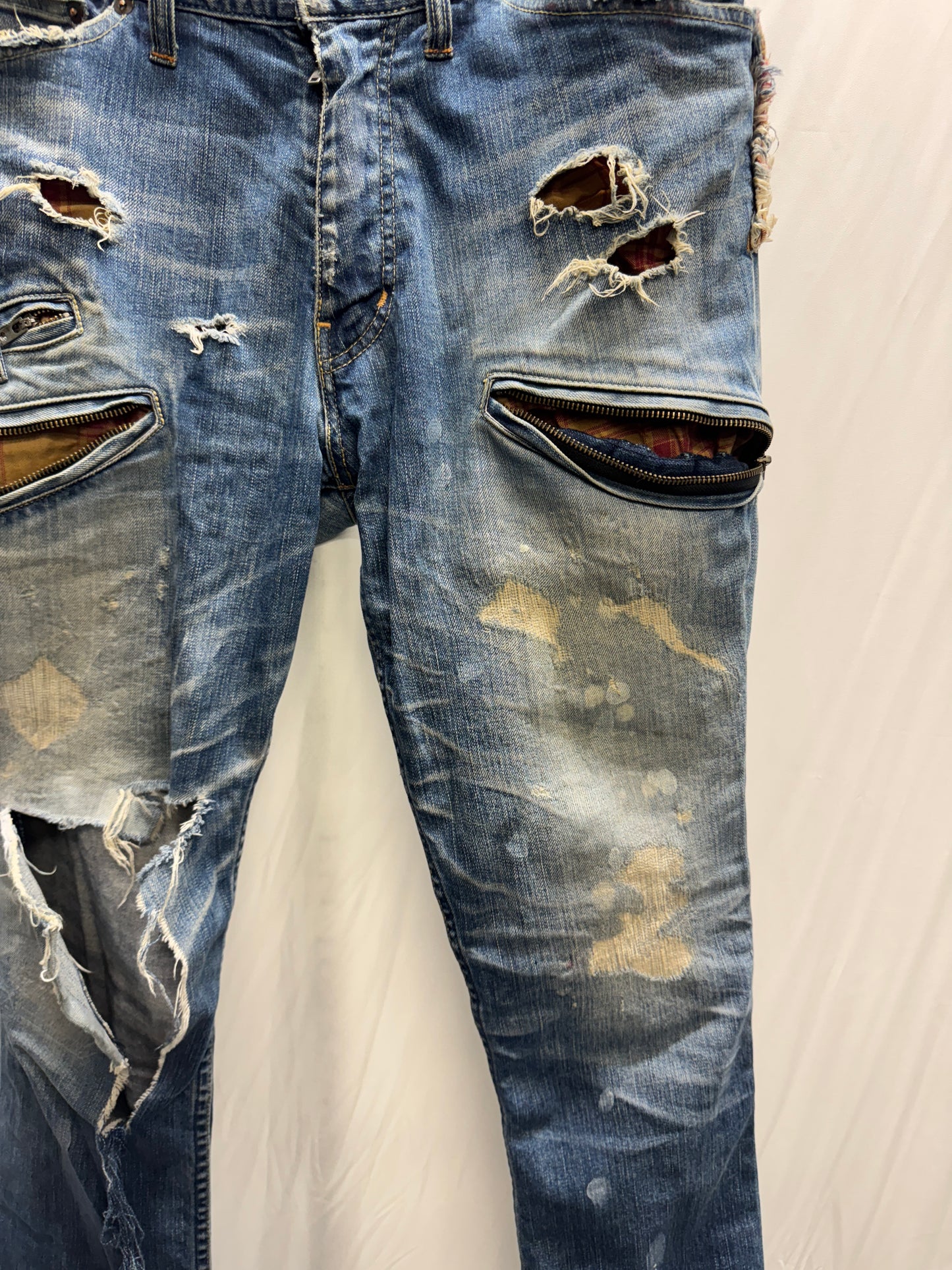 LGB blowout distressed painter jeans