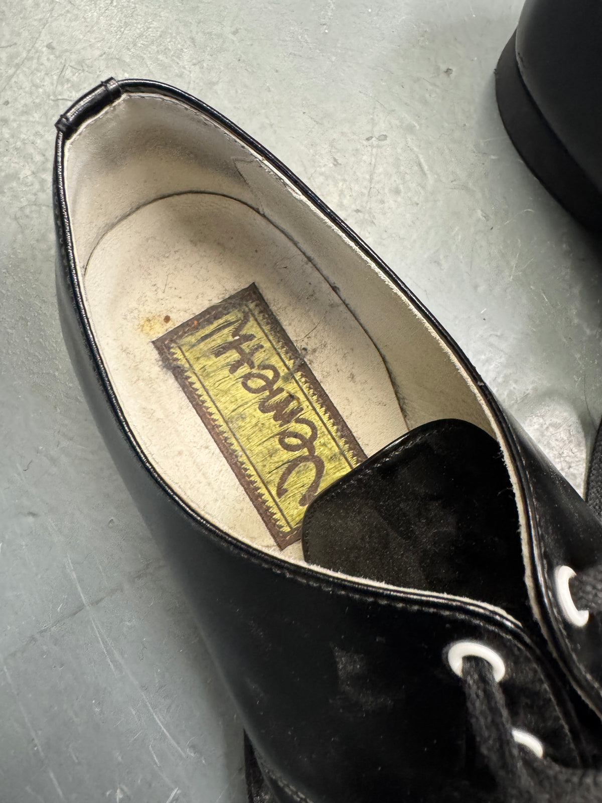 Christopher Nemeth Duck-Toe Textured Leather Derby