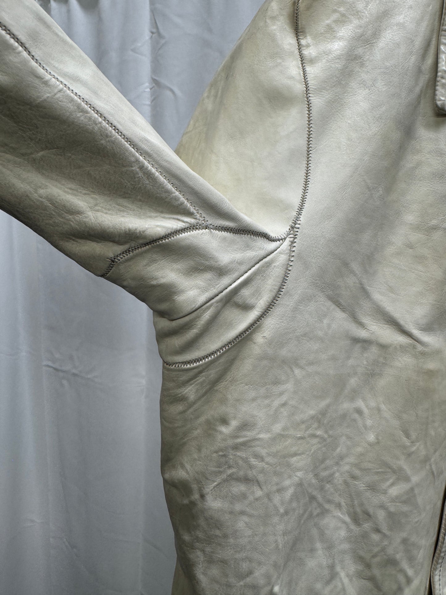 carol christian poell aw05 dispossessed white kangaroo scar stitch jacket