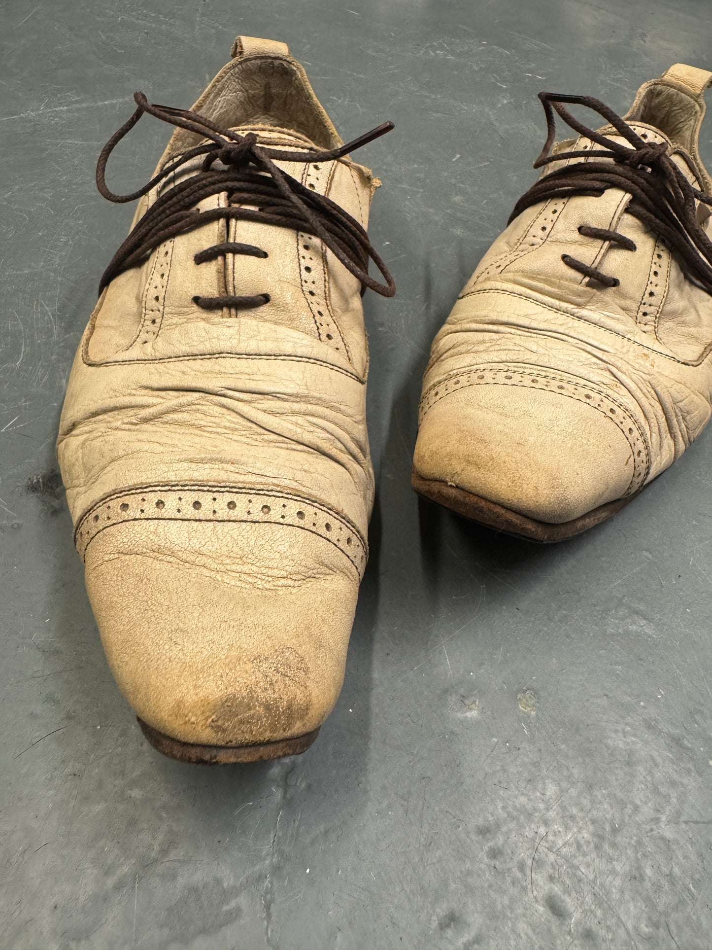 Alfredo Bannister Wrap Lace Leather Shoe