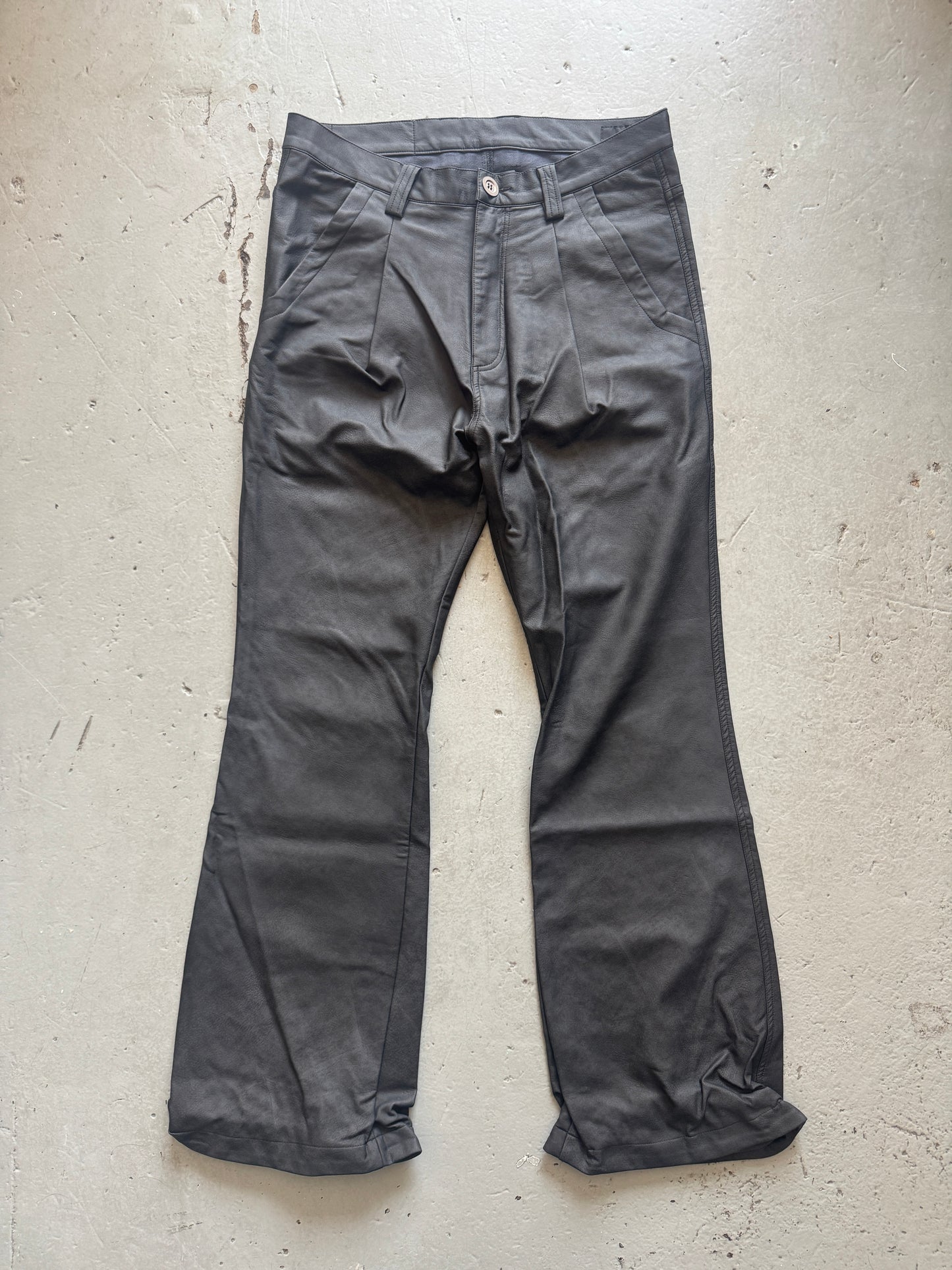 af artefact leather flare trouser 32