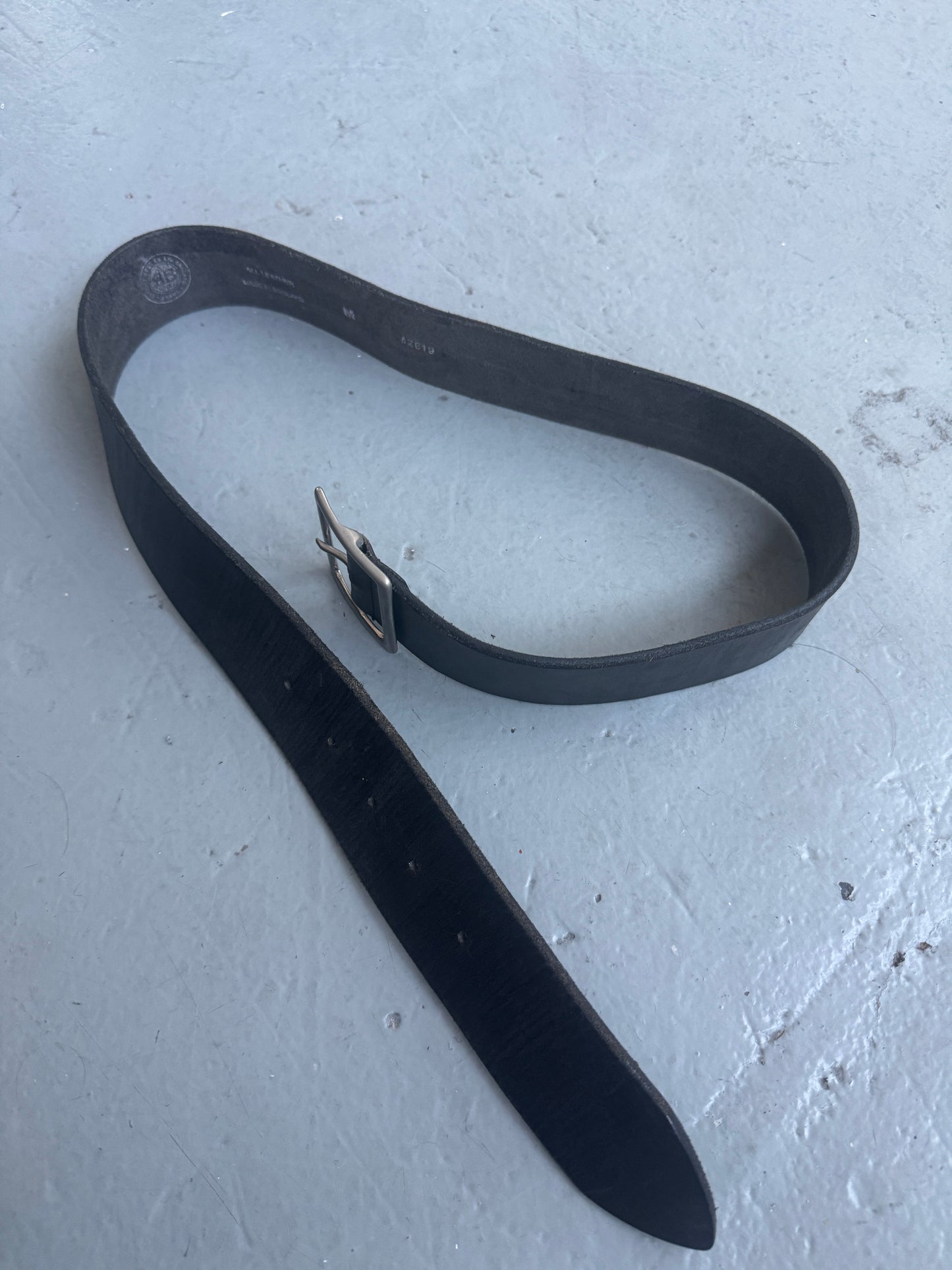 english textured leather belt