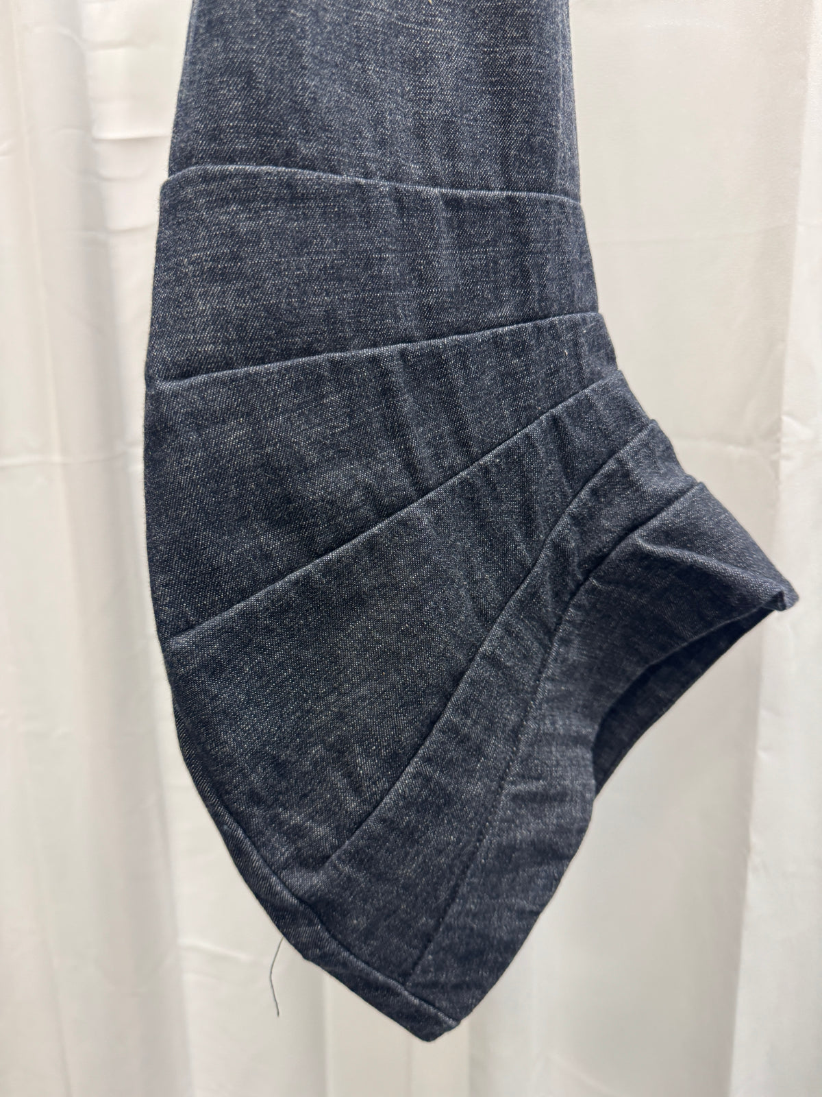 threeASFOUR 3D Sculptural Twisted Denim Cropped Trouser