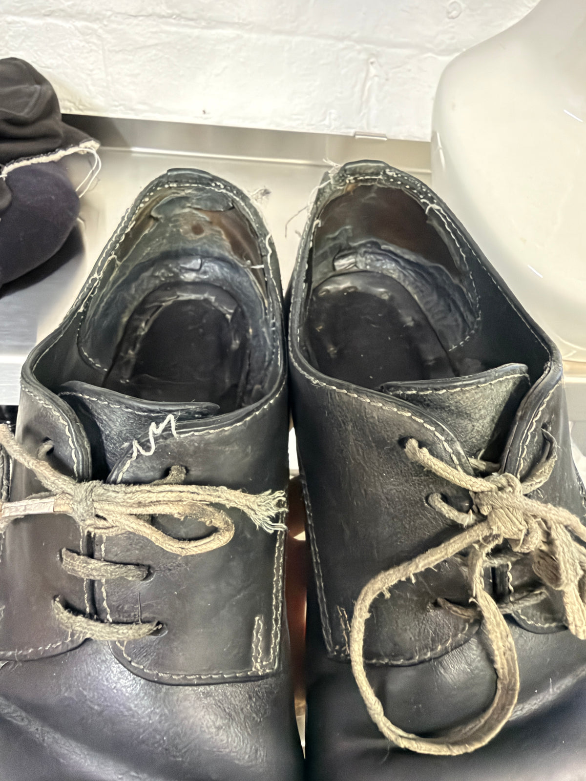 Carol Christian Poell Horse Leather 4 Hole Laced Derbies (42)