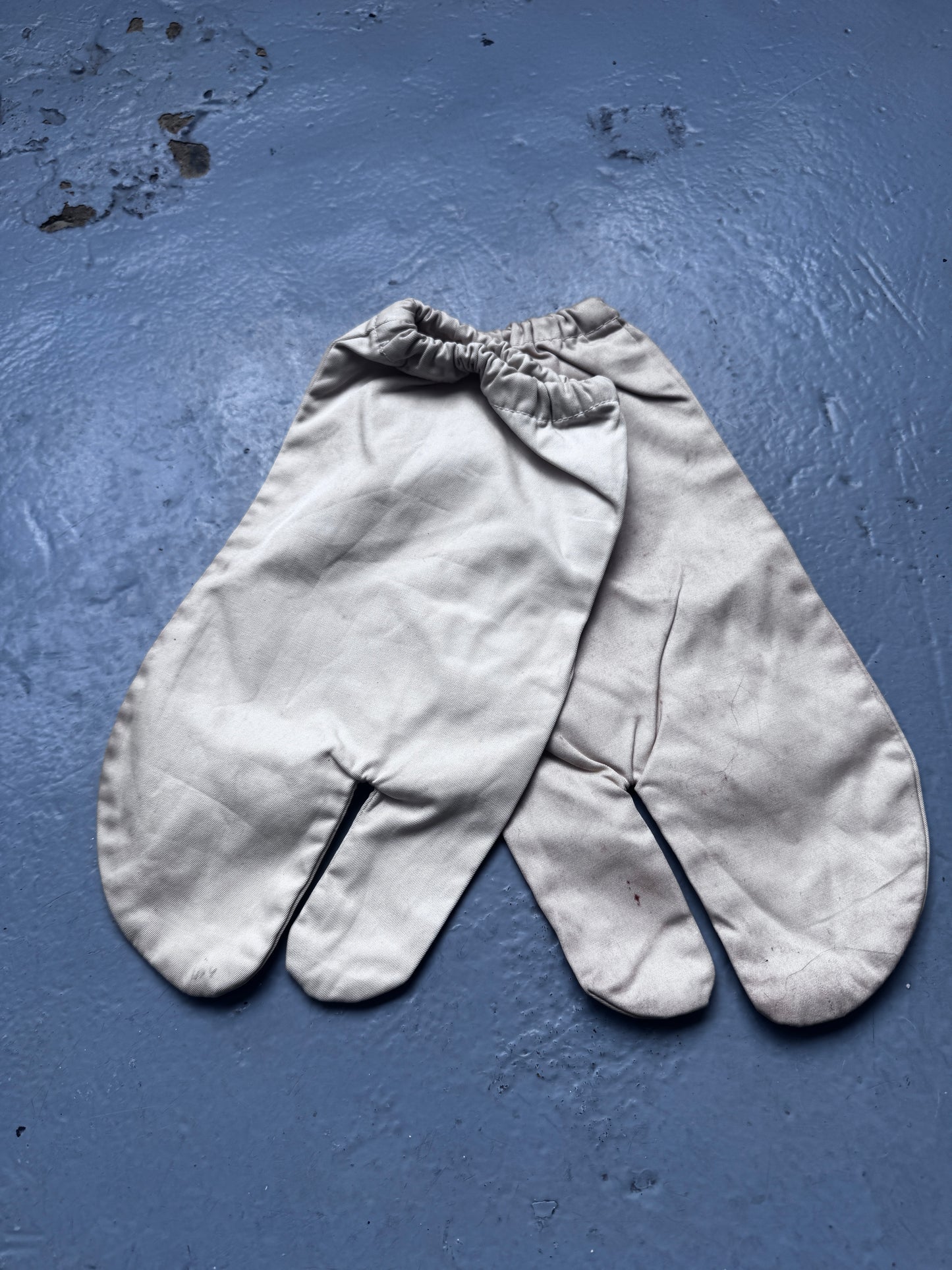 military tabi glove