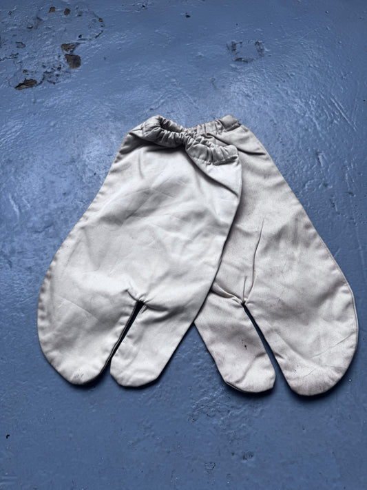 military tabi glove