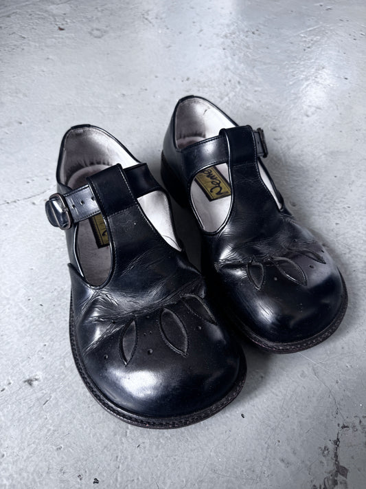 Nemeth Mary Jane Duck Toe