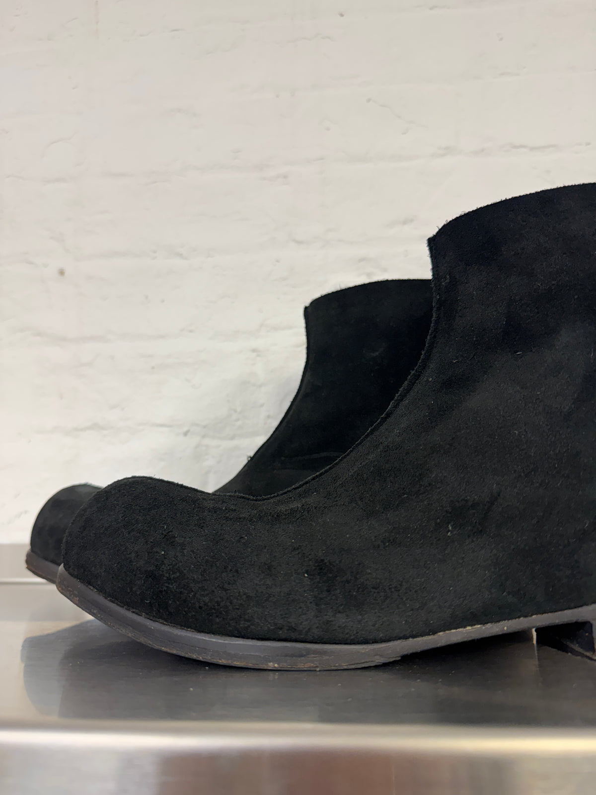 Carpe Diem Suede Backlace Curve Toe Boots