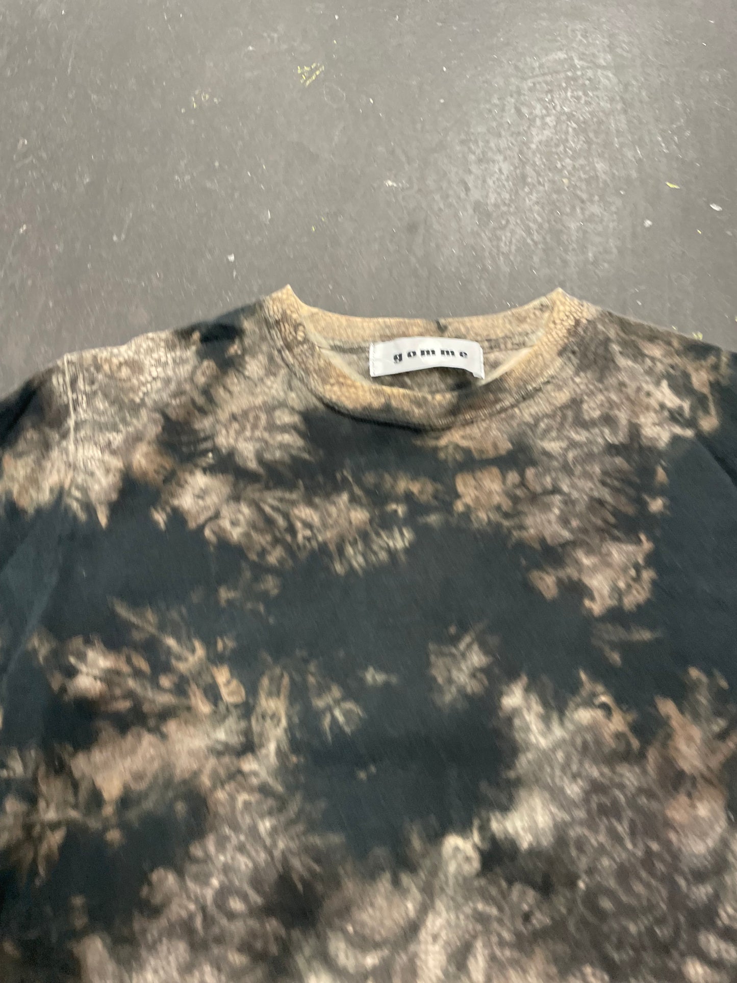 Gomme Bleach Design Tee
