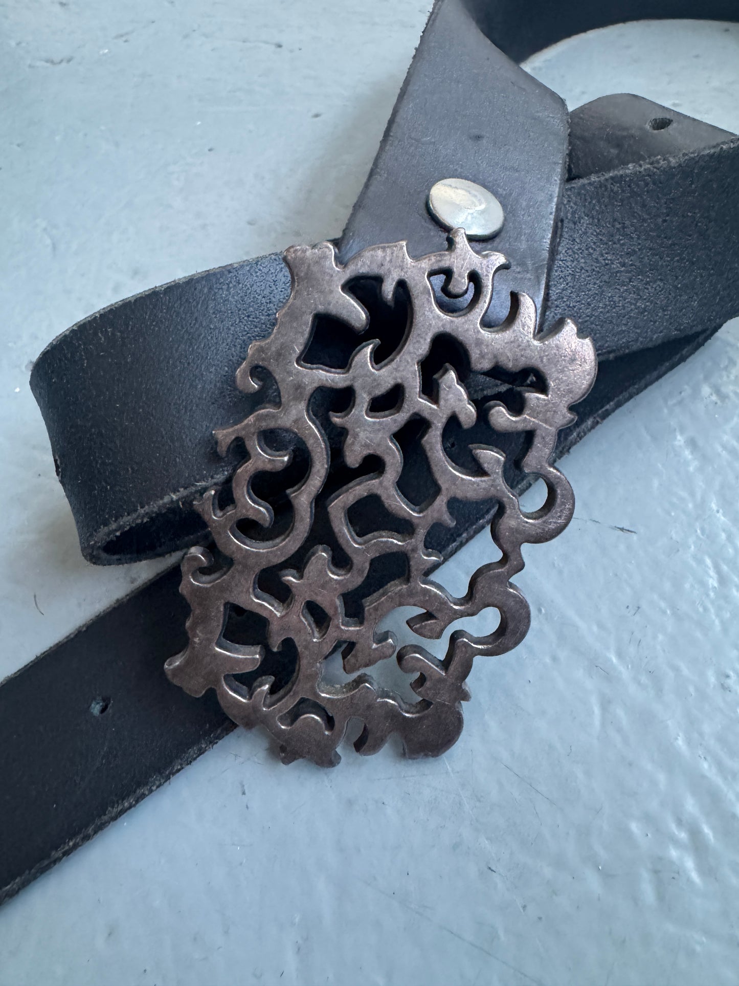 handmade thorned buckle belt