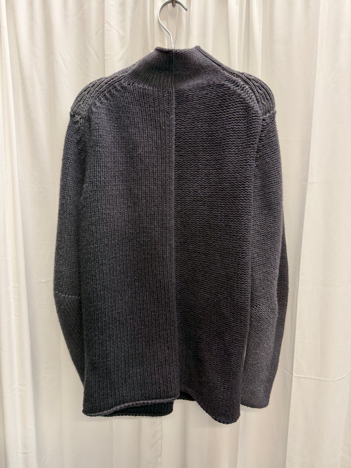 LM Altieri (Carpe Diem) 2003 Heavy Lambswool Clasped Knit Jacket (L)