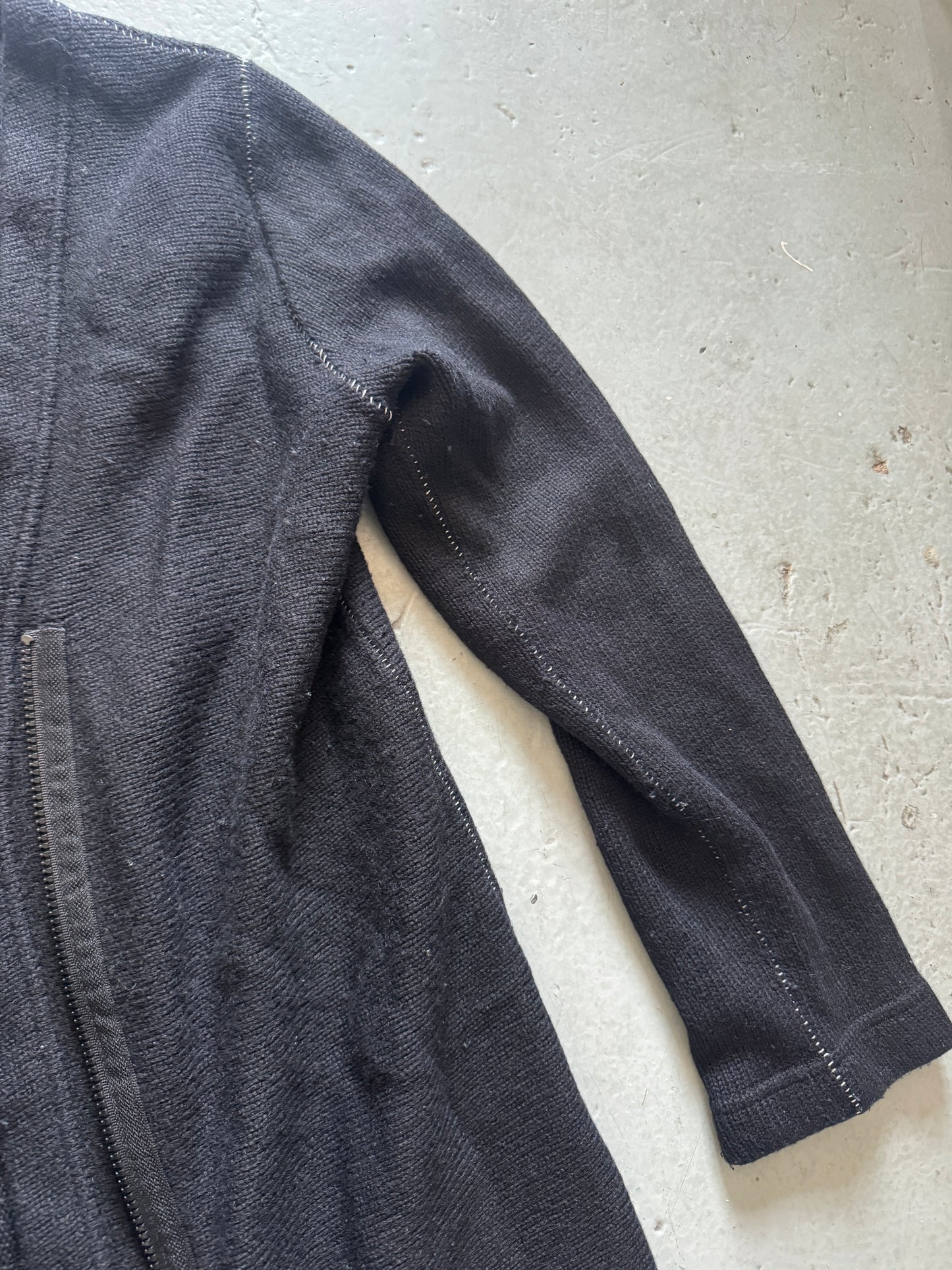 martin margiela late 90s X-LONG hand chain stitch cardigan