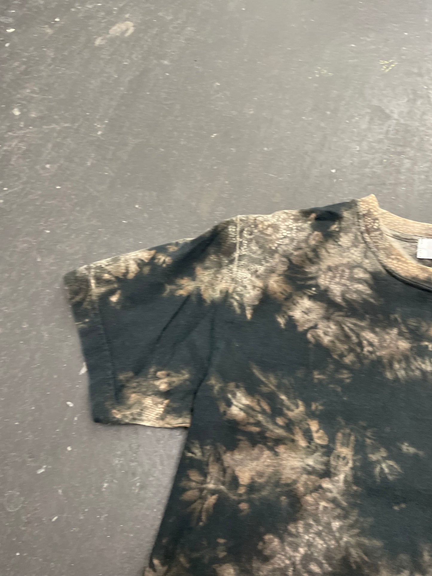 Gomme Bleach Design Tee