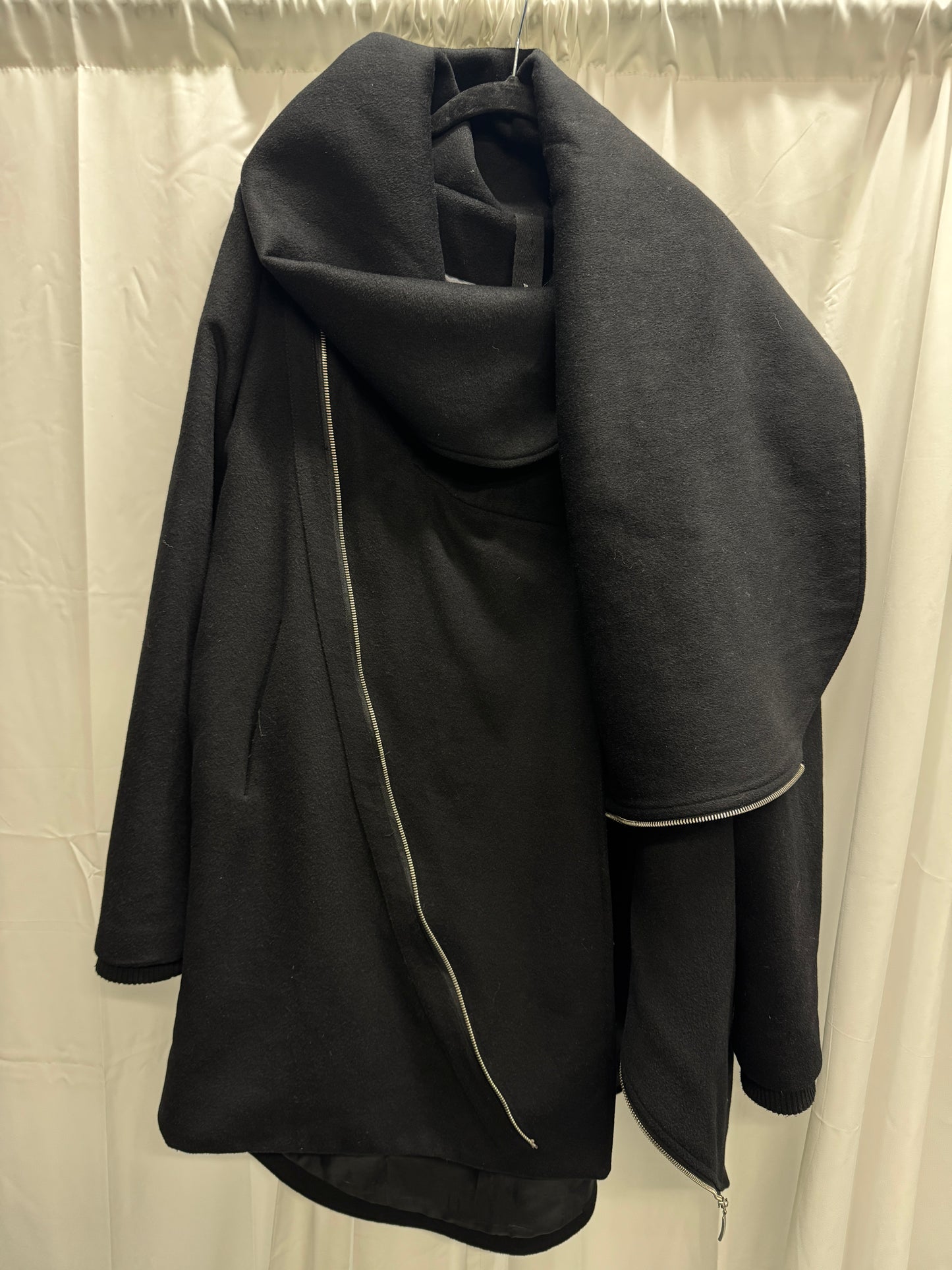 army of me twist zipper funnel neck coat