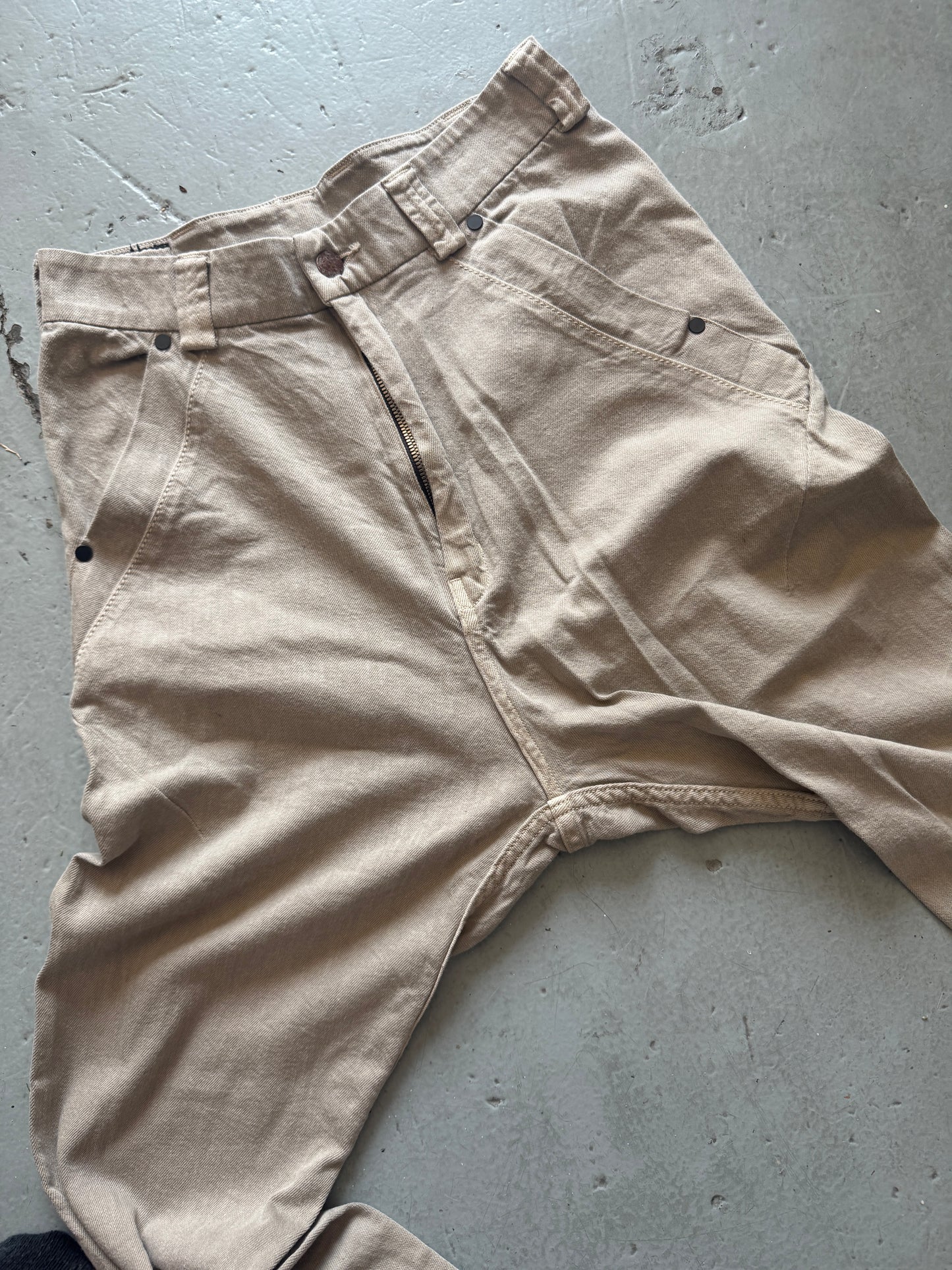 devoa twist seam flap pocket trouser