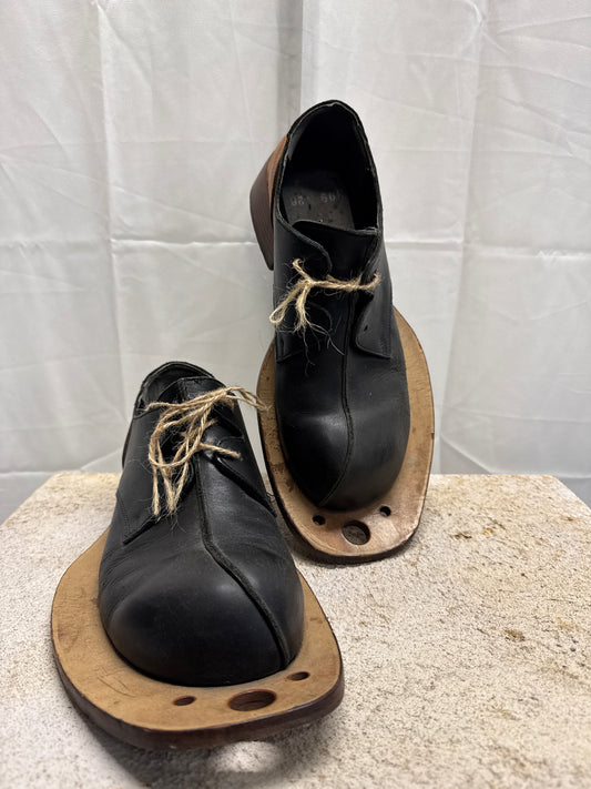 koji kuga extended wooden sole derby