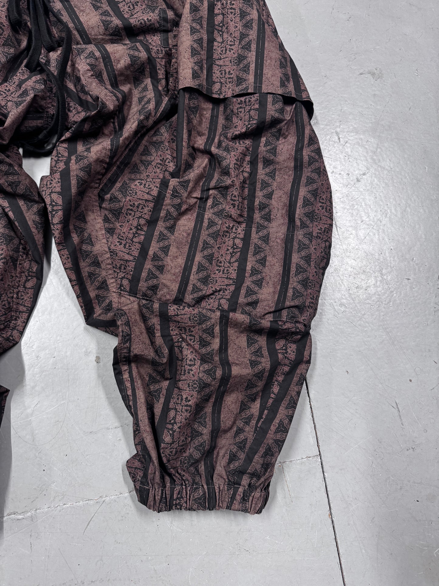 Julius AW20 Patterned Cargo Trouser