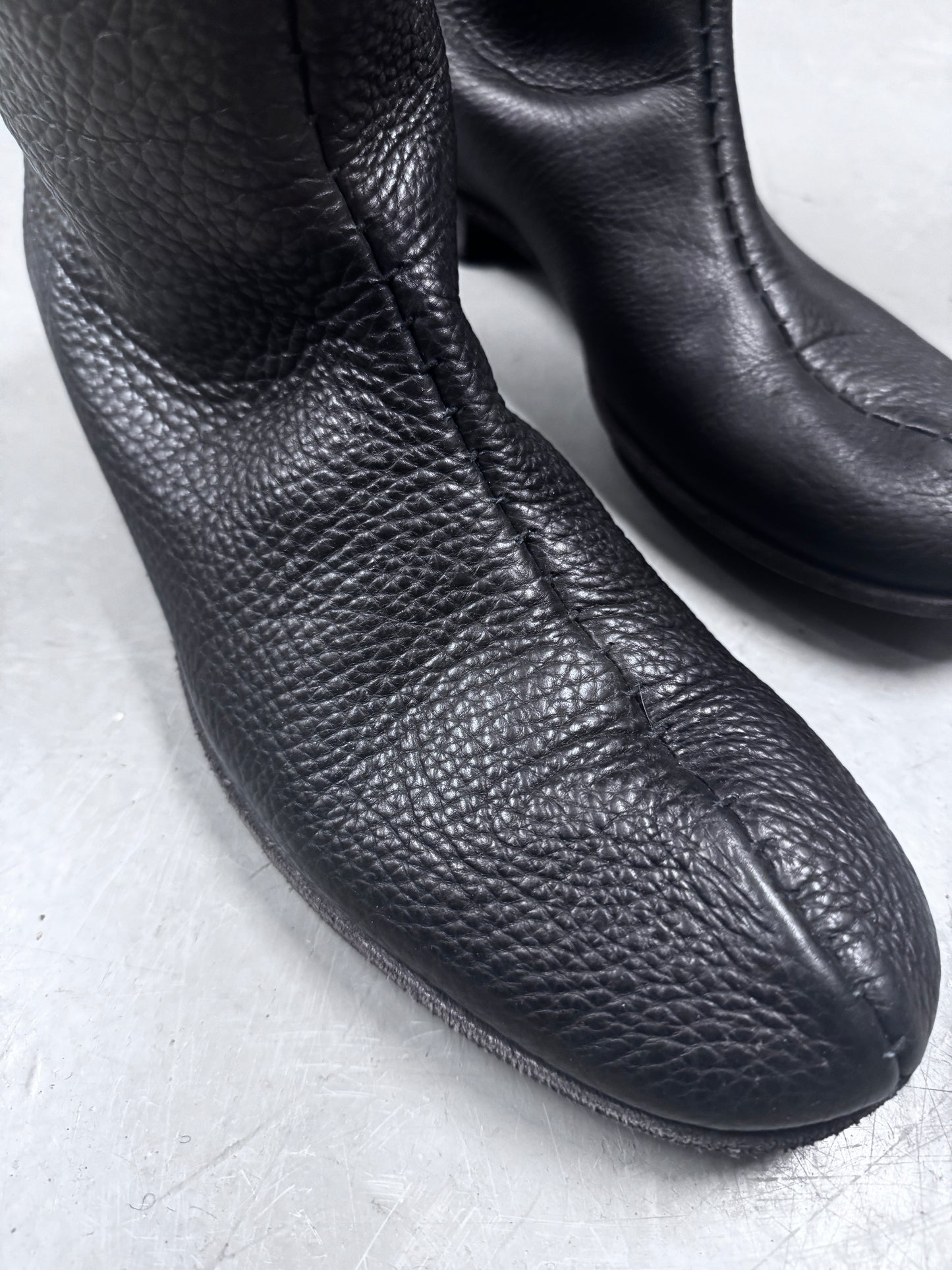 m.a+ grained leather front stitch boot