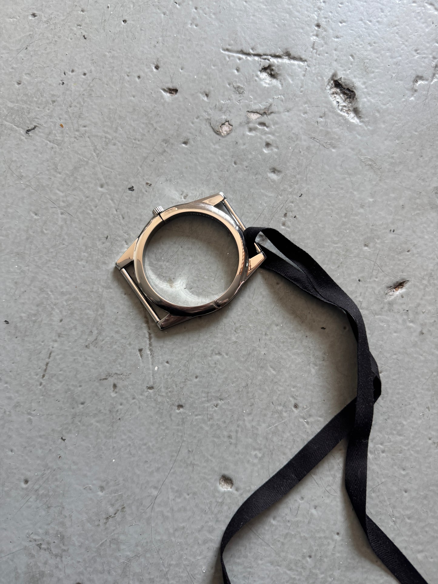 martin margiela aw09 x h&m enlarged watch bracelet