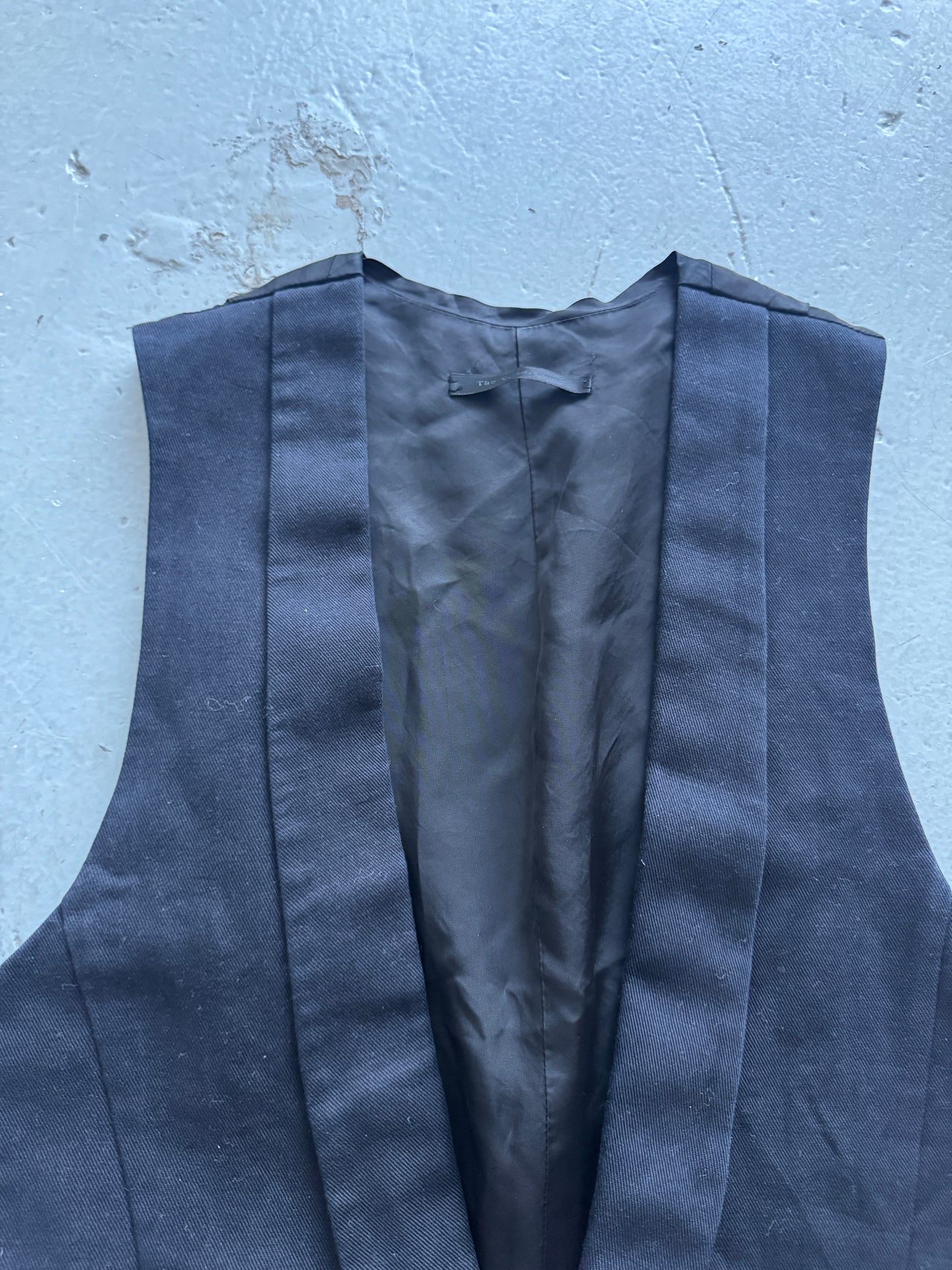 the viridi-anne low lapel waistcoat