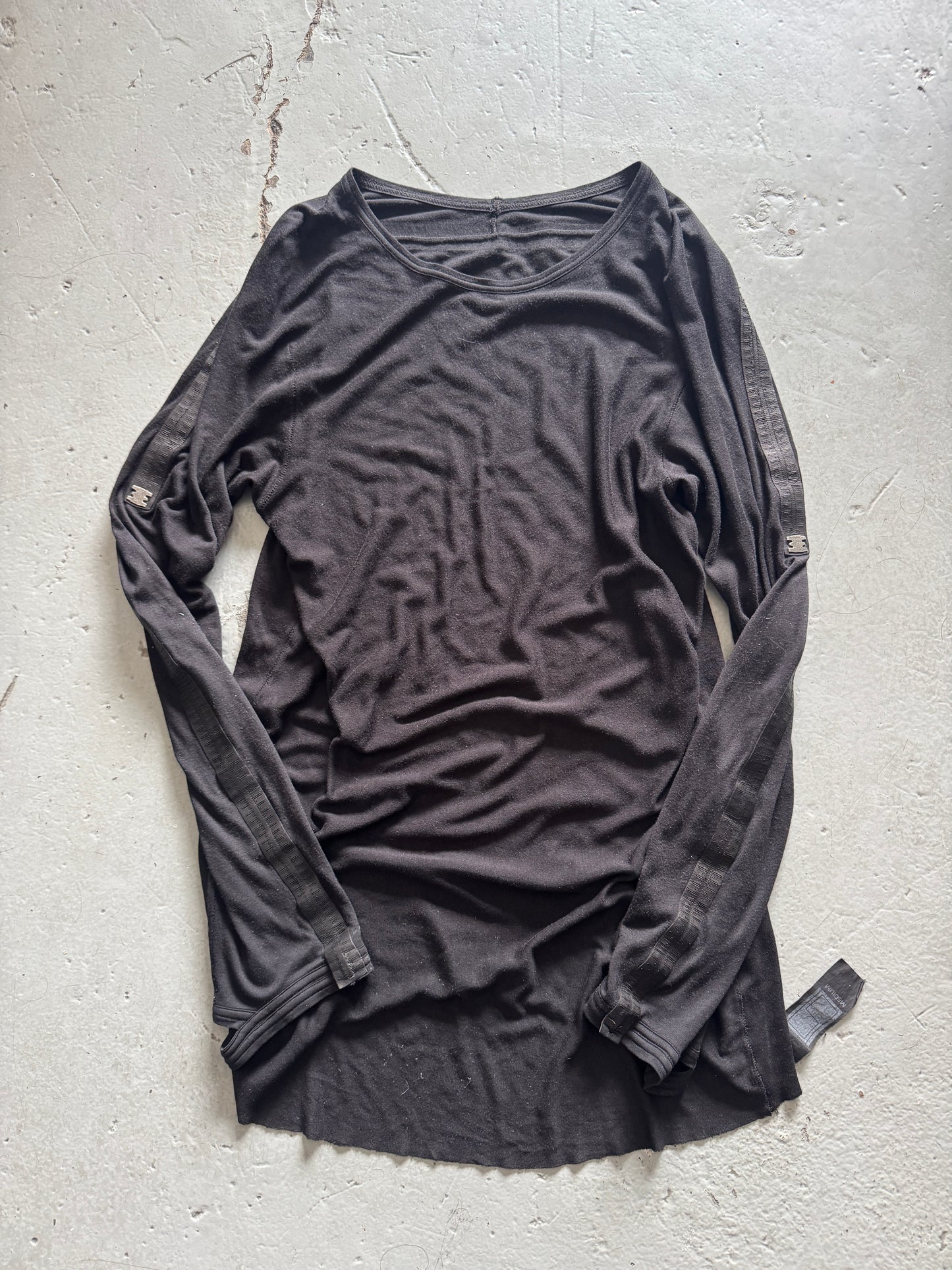 isaac sellam leather strip knit longsleeve M