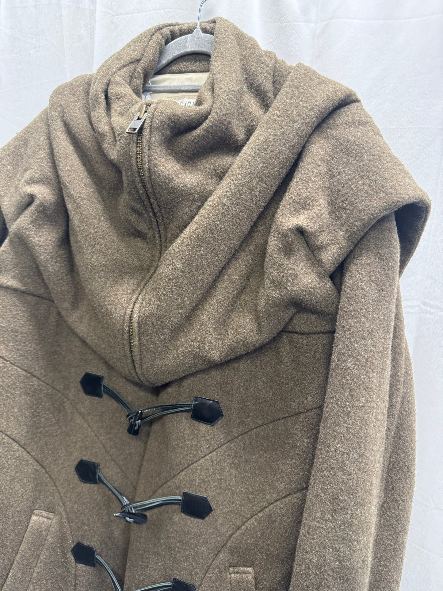 20471120 Extreme Double Layer Neck Knit Coat