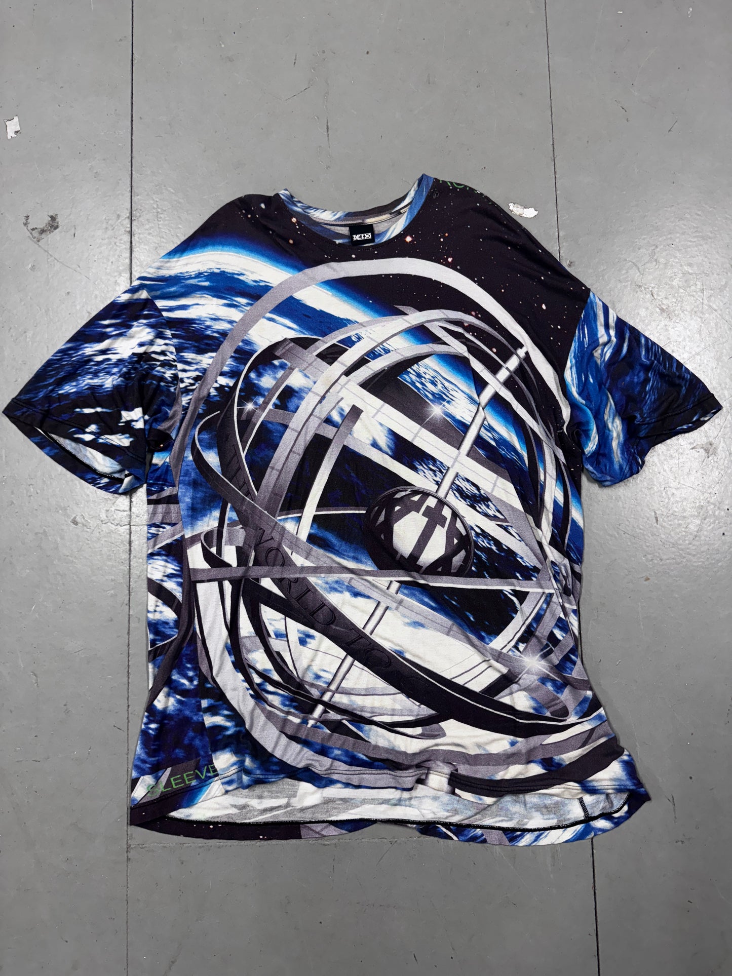 KTZ Globe Oversized Tee