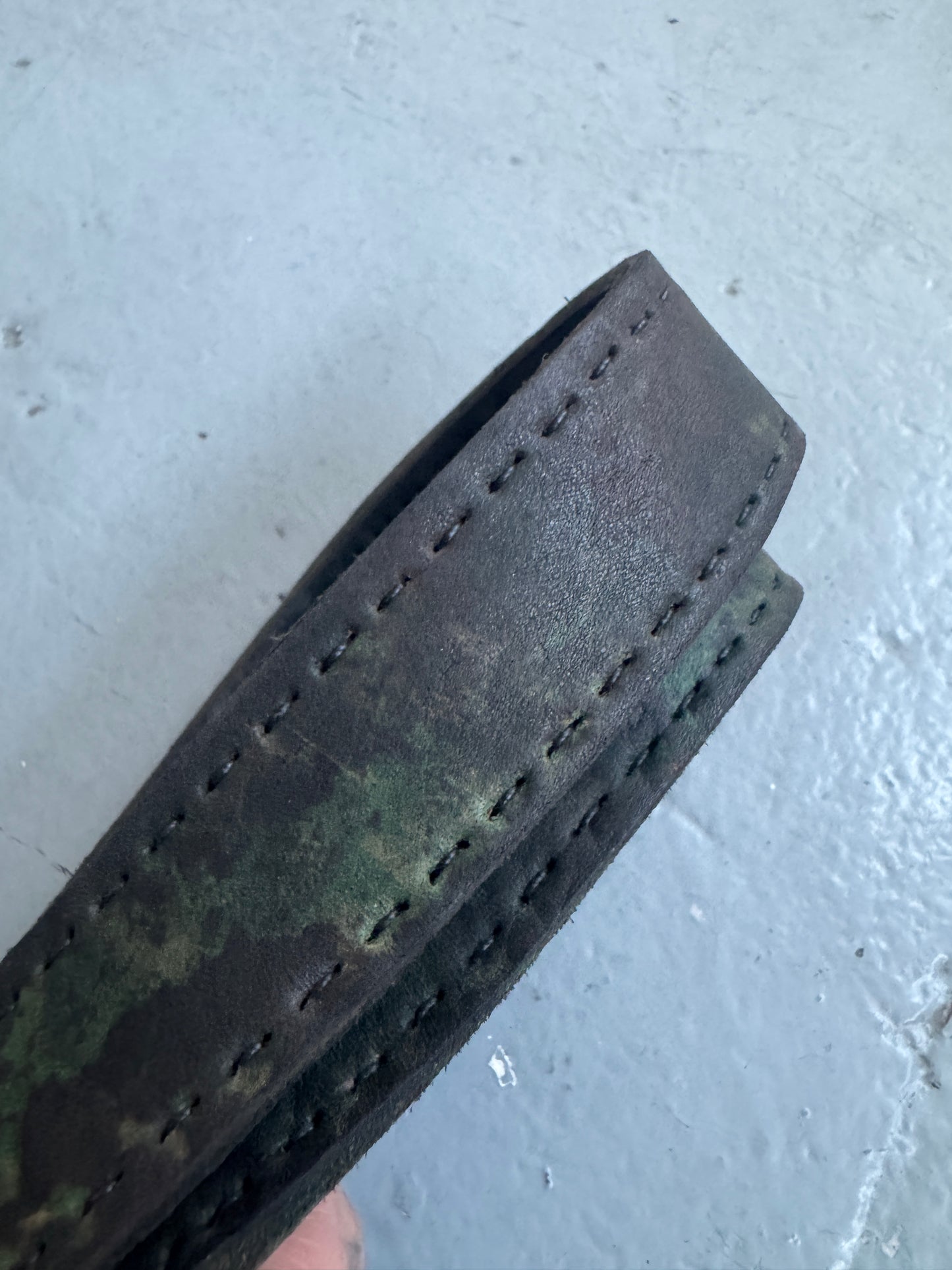 atelier skn absinthe dye horse leather belt